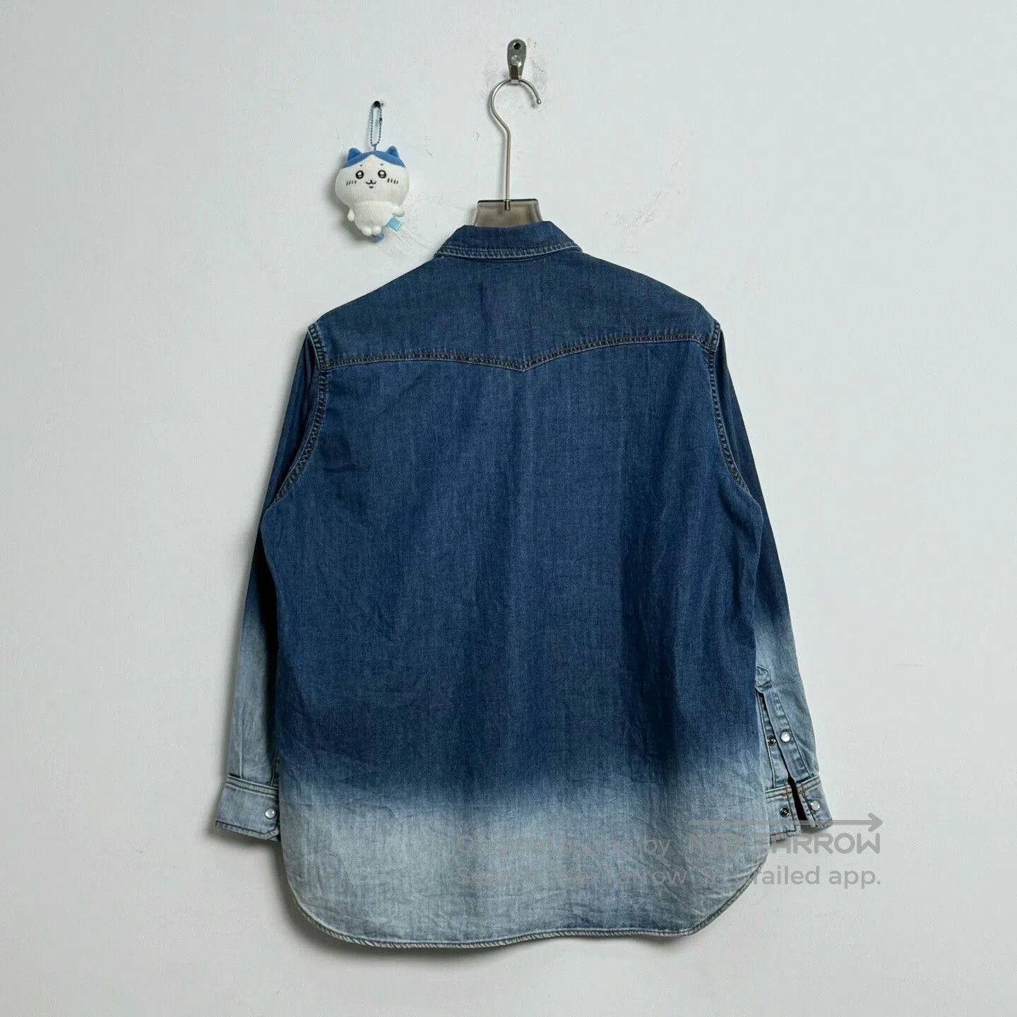 Weekend Max Mara Gradient Denim Shirt by Maxmara Weekend. Size XS / US 0-2 / IT 36-38 - 2 Thumbnail