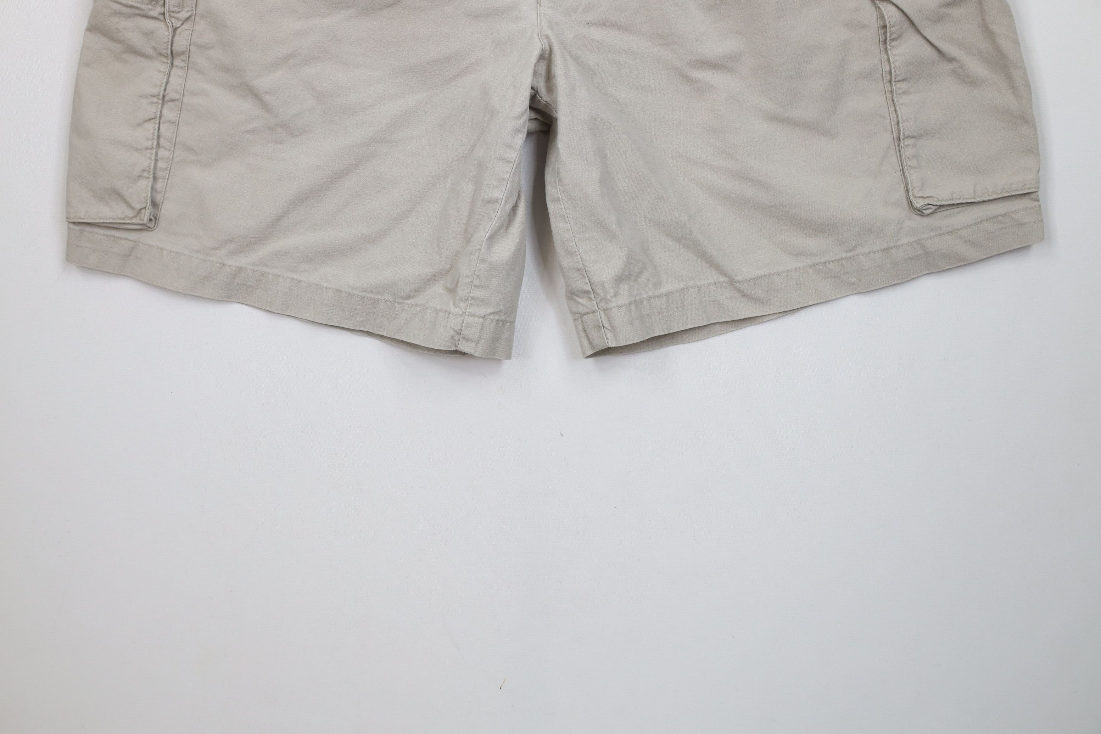 Columbia Vintage Columbia Above Knee Trekking Cargo Shorts Beige Size US 36 / EU 52 - 4 Thumbnail