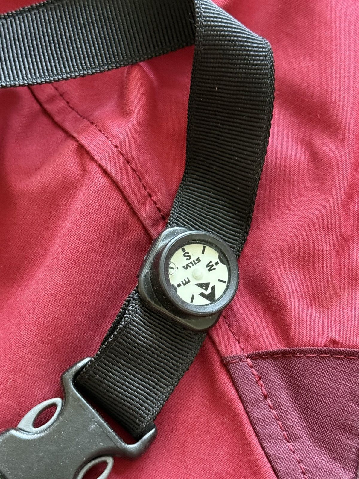 Klattermusen Klattermusen Einride eta proof outdoor jacket Size M / US 6-8 / IT 42-44 - 9 Thumbnail