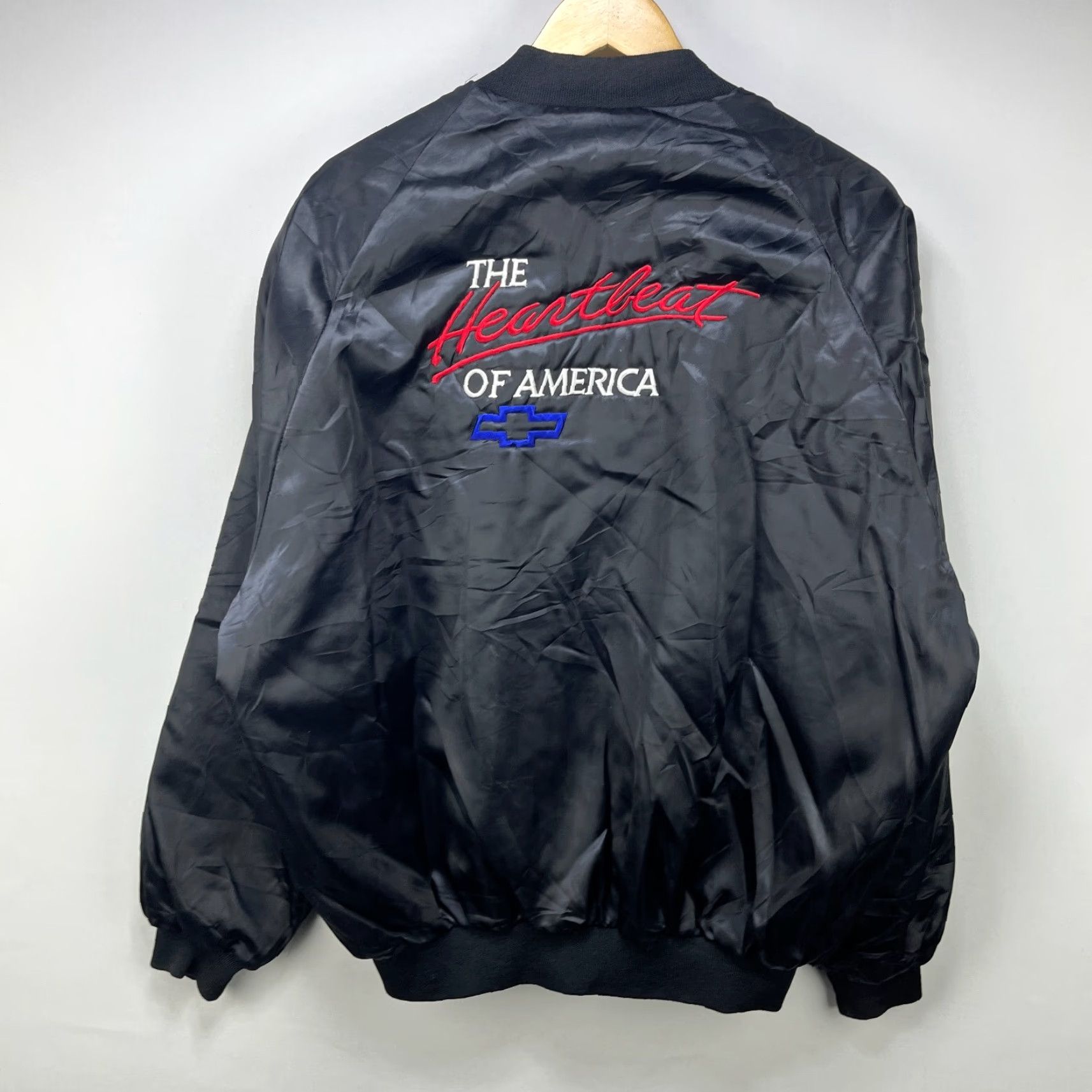 Vintage VINTAGE 80s CHEVROLET BOMBER JACKET XL SATIN HEARTBEAT OF AMERICA WEST ARK Size US XL / EU 56 / 4 - 3 Thumbnail