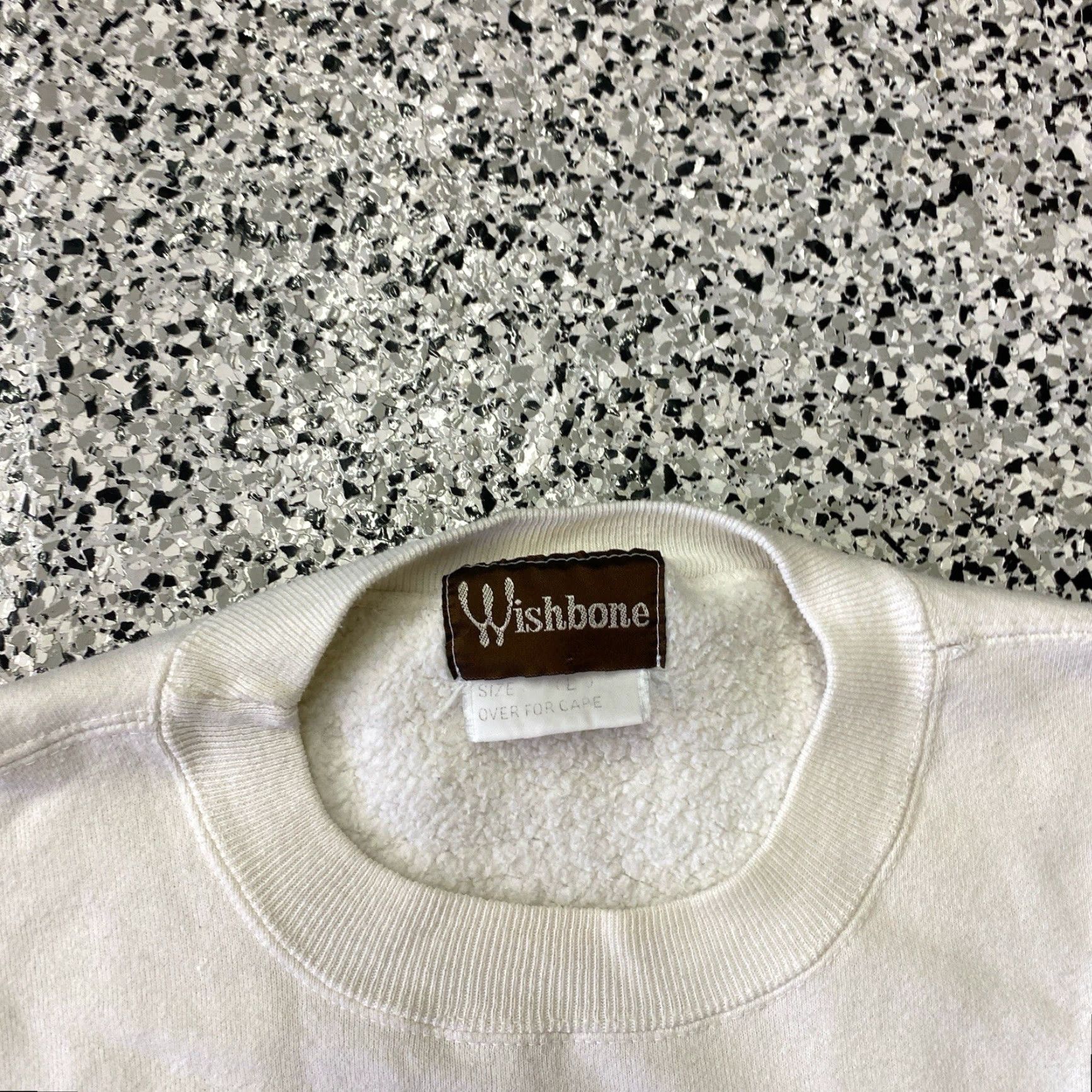 Vintage VINTAGE Wishbone 90s Crewneck Sweatshirt Men L White Cotton Twill Logo Graphic Print Animal Nature 90s Gym & Training Pullover Size US L / EU 52-54 / 3 - 2 Thumbnail