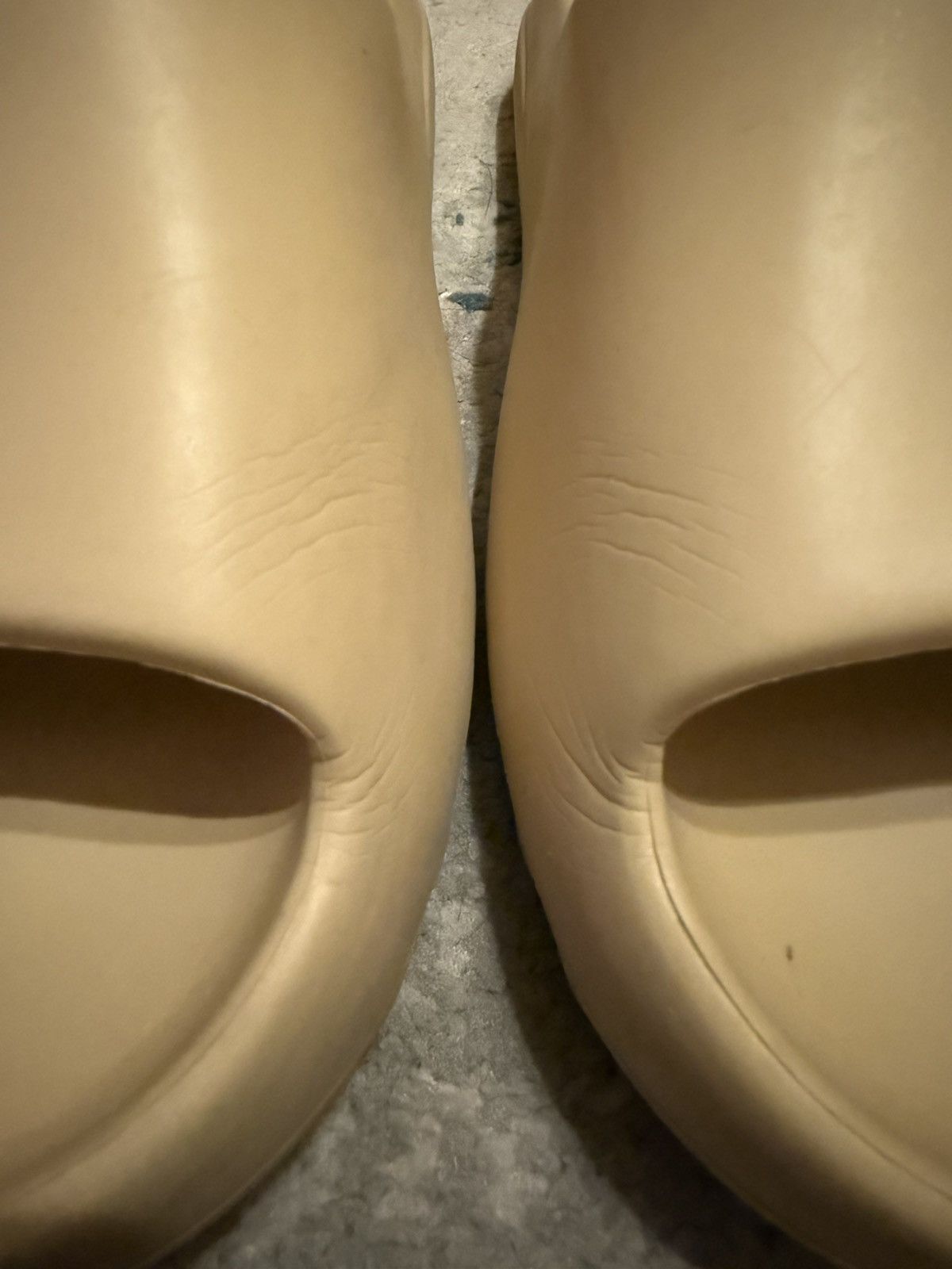 Adidas × Yeezy Yeezy Slide “Desert Sand” Size 12 Size US 12 / EU 45 - 2 Thumbnail