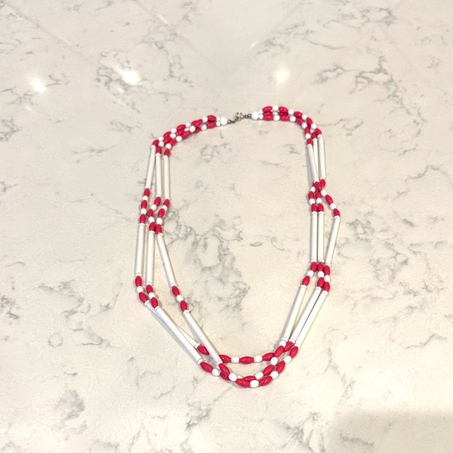 Other Vintage plastic beaded pink white 3 strand native necklace Size ONE SIZE - 2 Thumbnail
