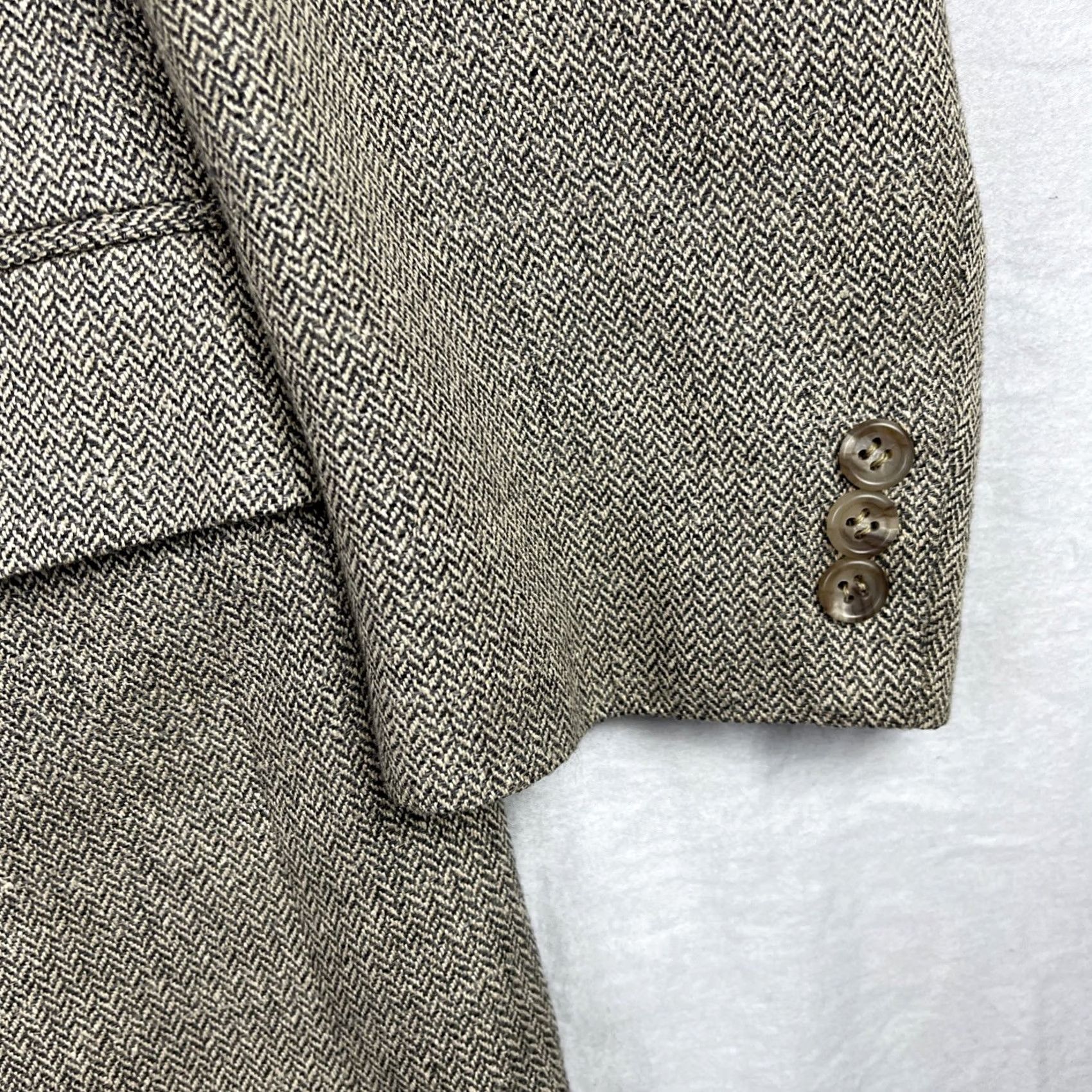 Brooks Brothers VINTAGE Brooks Brothers Jacket Mens 40 Brown Herringbone Sport Coat Blazer Wool Tweed USA Regular Sized Mens Size 40R - 3 Thumbnail