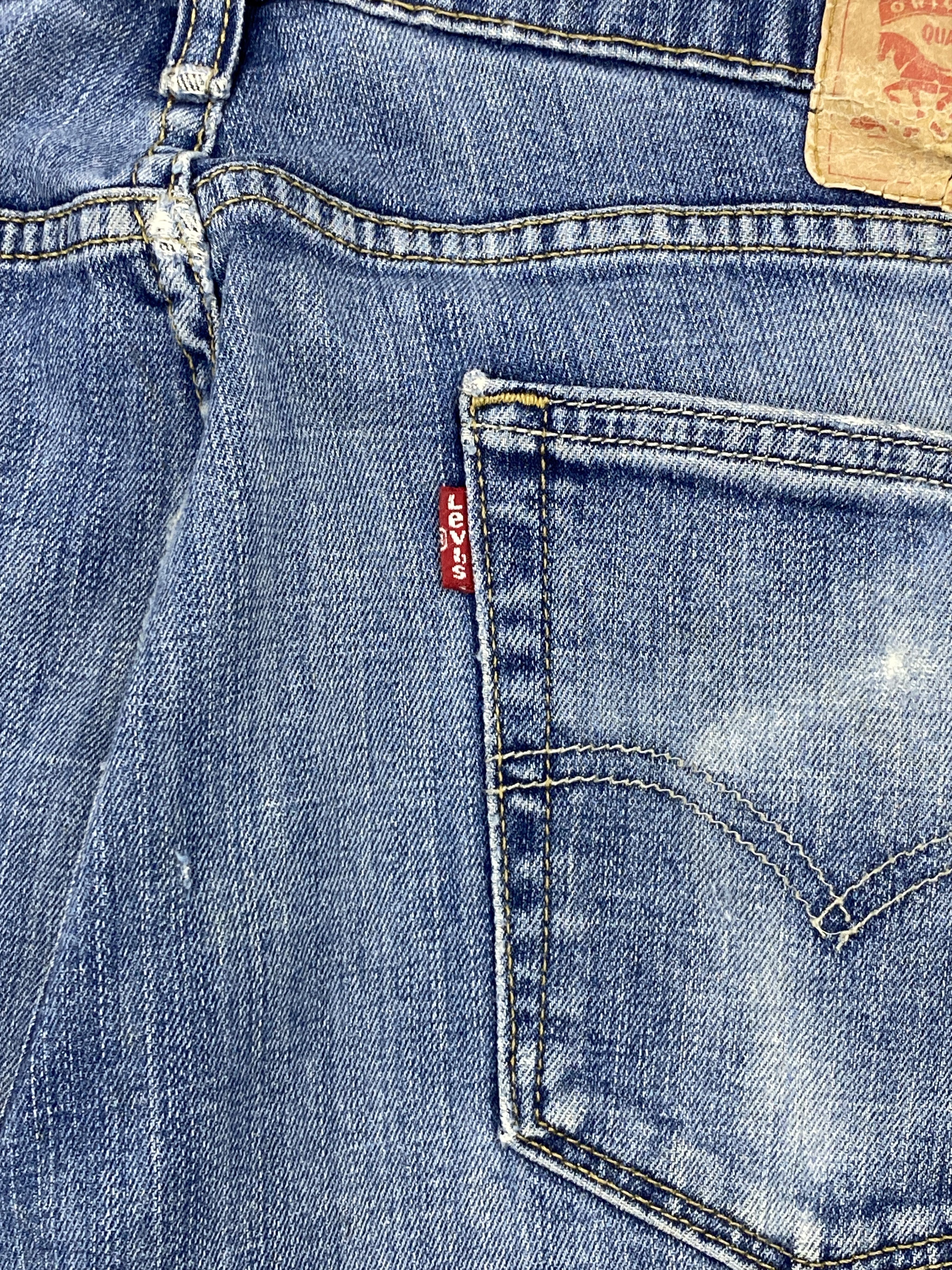 Levi's × Vintage Faded Blue Vintage Levi's 514 Jeans DP2330 Size US 33 - 6 Thumbnail