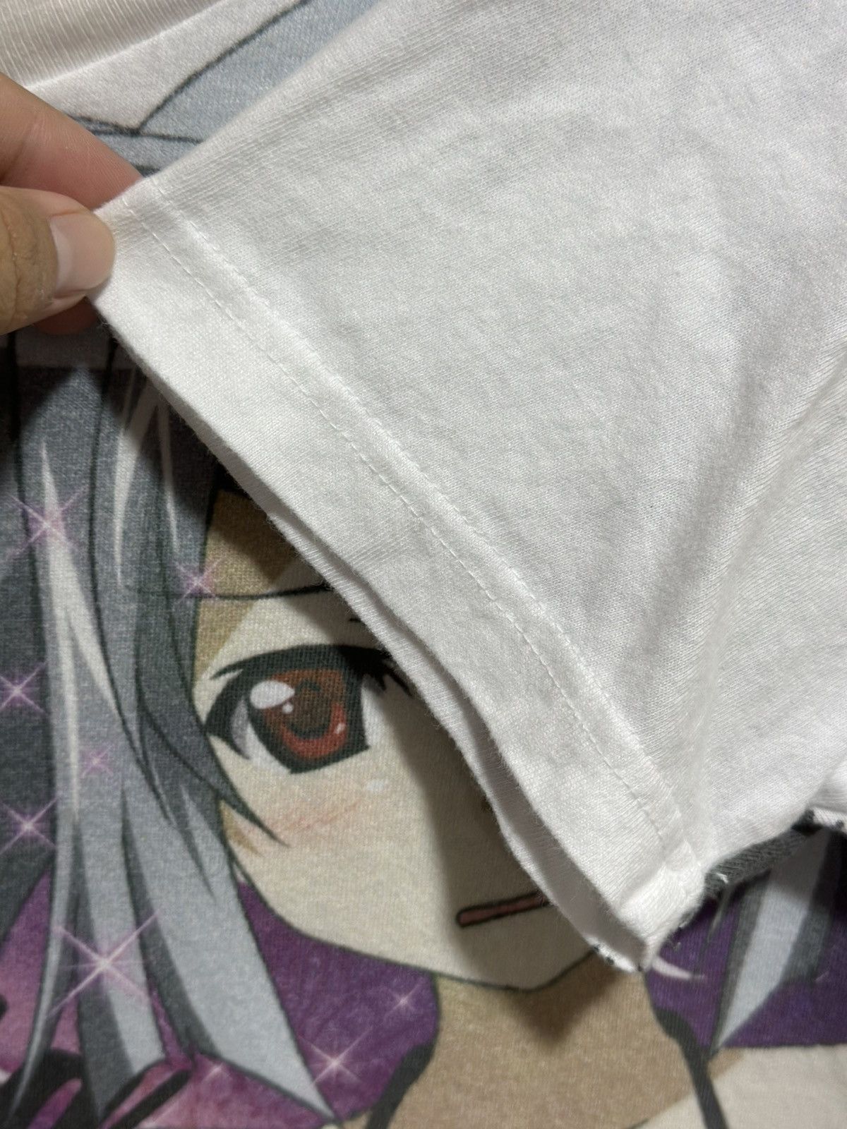 Anime Vintage IS Laura Bodewig Faded Tee Size US L / EU 52-54 / 3 - 3 Thumbnail