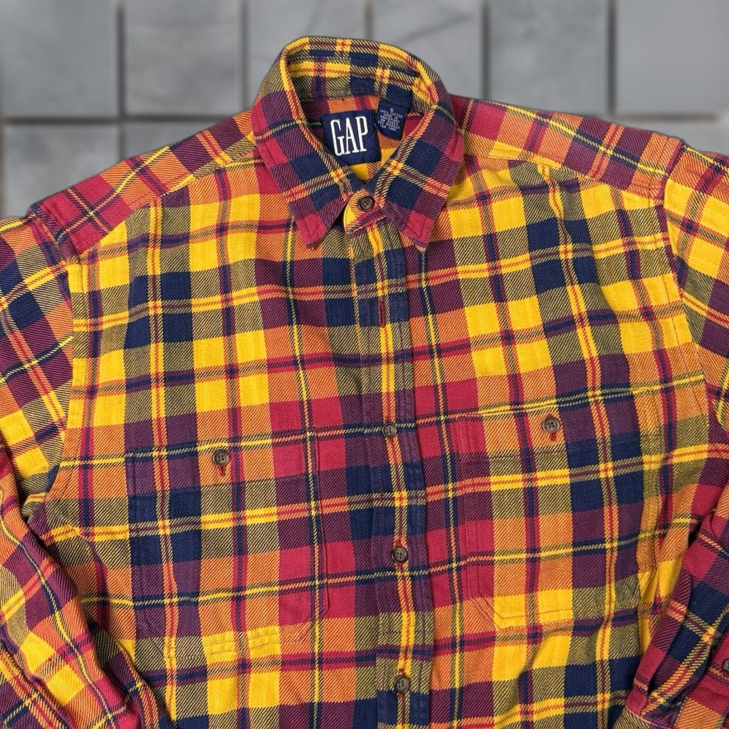 Gap VINTAGE Gap Shirt Mens S Red Heavy Flannel Plaid Button-Down Long Sleeve 90s Size US S / EU 44-46 / 1 - 1 Thumbnail