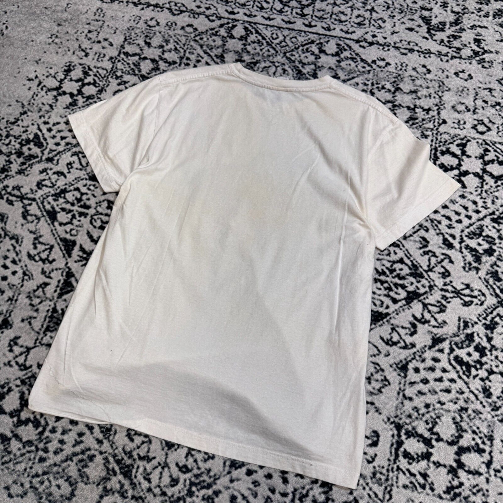 Vintage Vintage Stedman White Cotton T-Shirt Size L Graffiti Size US L / EU 52-54 / 3 - 9 Thumbnail