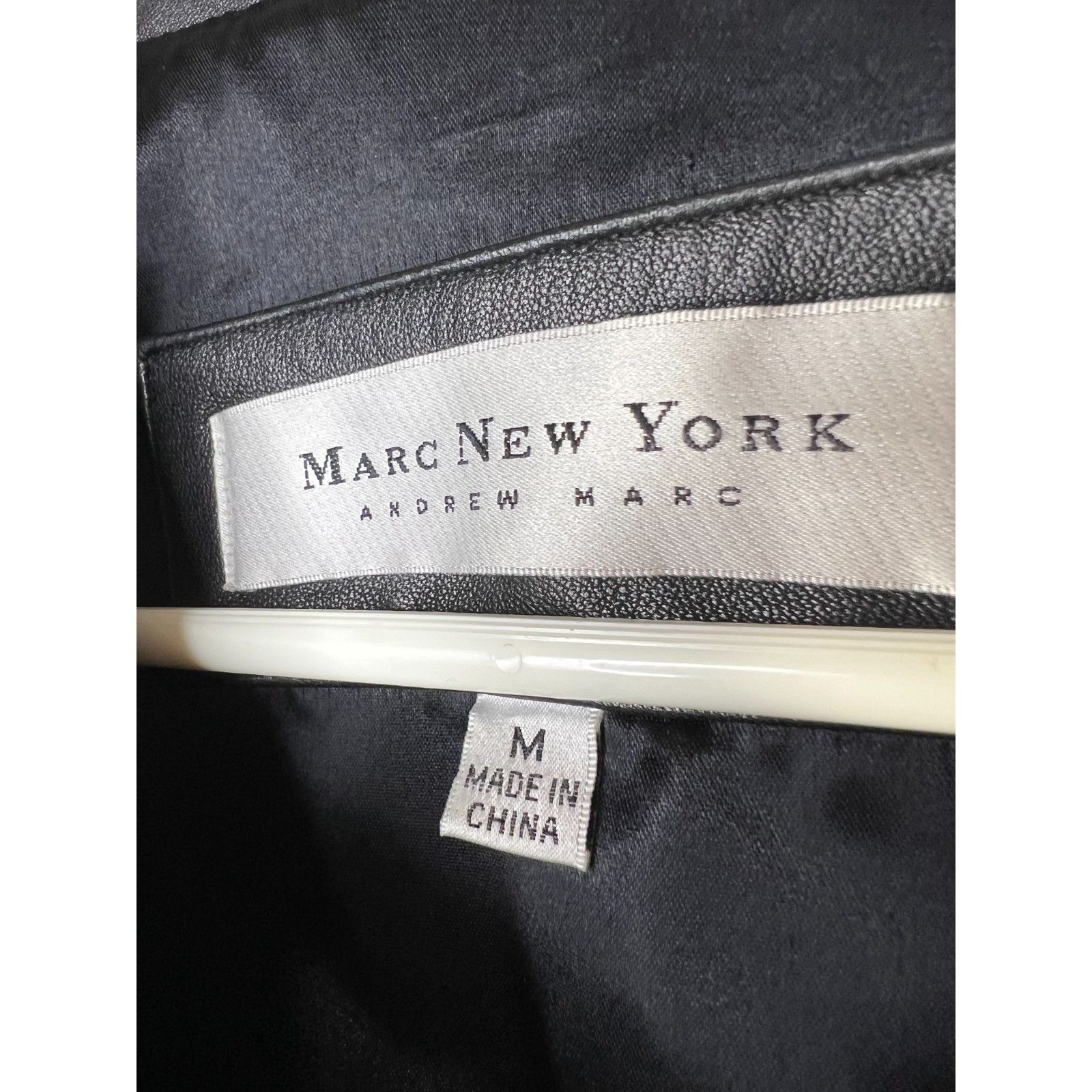Andrew Marc Soft Marc New York Andrew Women MD button Black Leather Jack Size M / US 6-8 / IT 42-44 - 7 Thumbnail