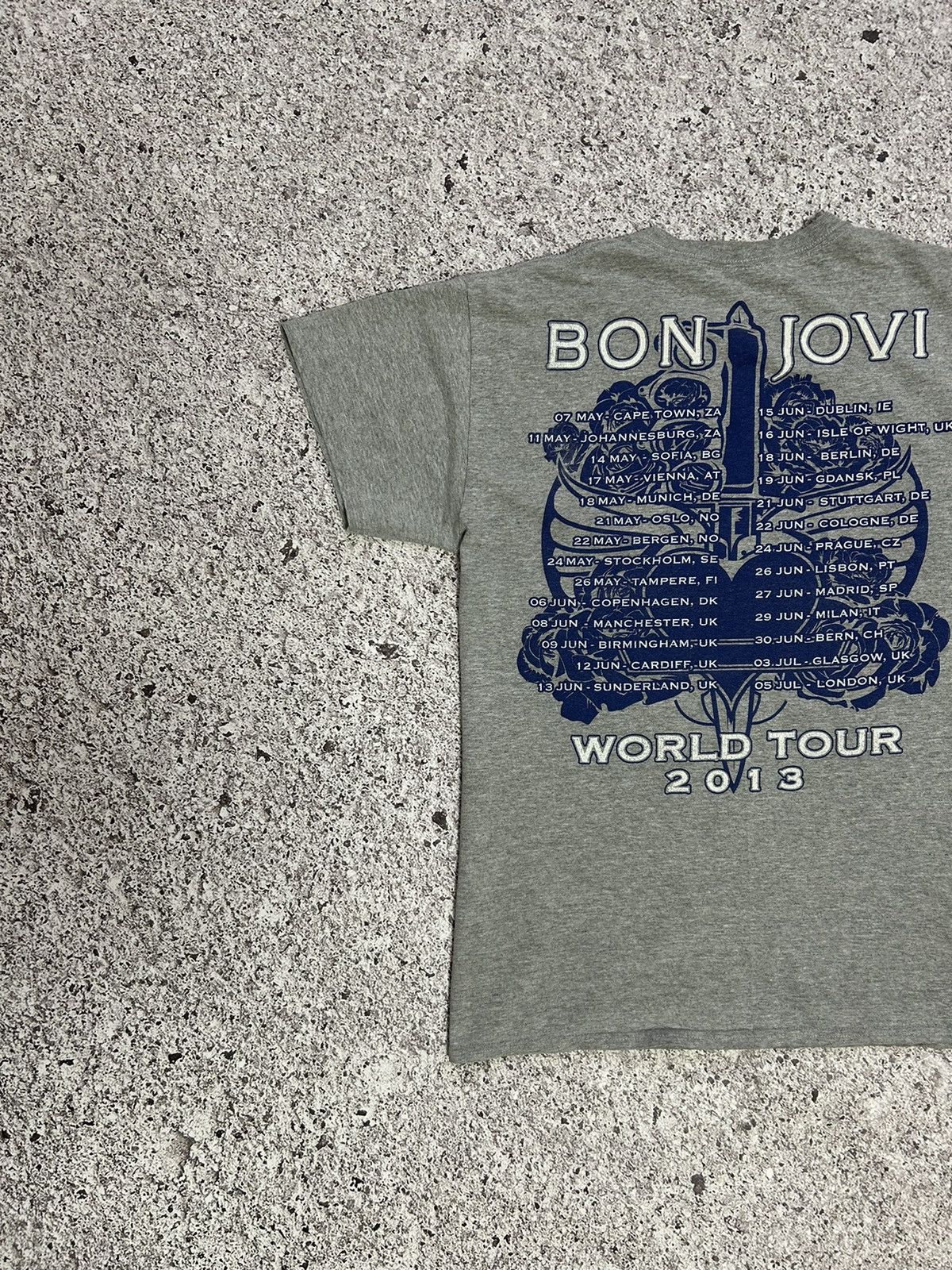 Bon Jovi × Vintage Vintage 2013 Bon Jovi What About Now World Tour T-Shirt Size US M / EU 48-50 / 2 - 4 Thumbnail