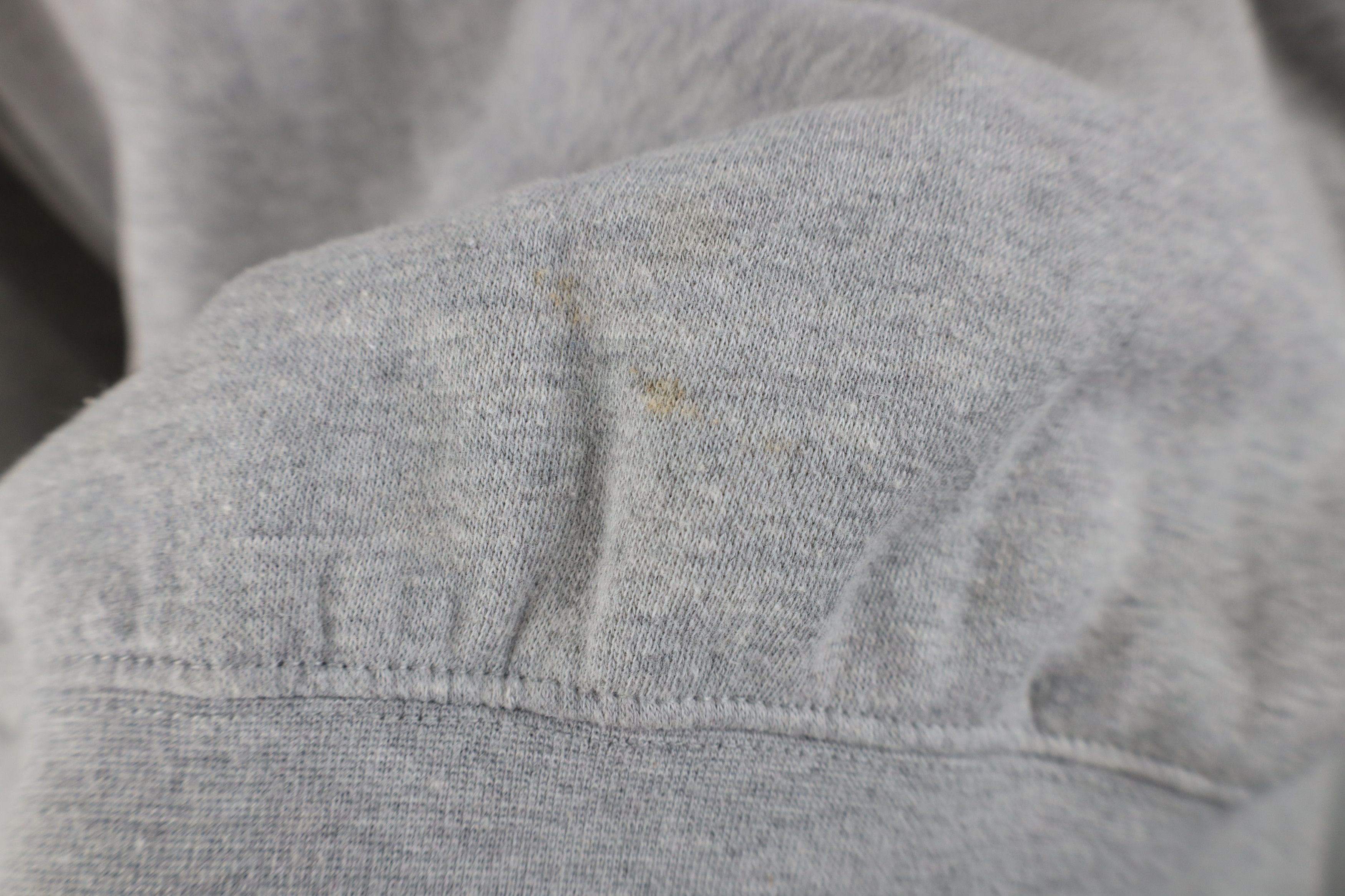 Vintage Vintage 90s Y2K Streetwear Spell Out Alaska Sweatshirt Size US M / EU 48-50 / 2 - 6 Thumbnail