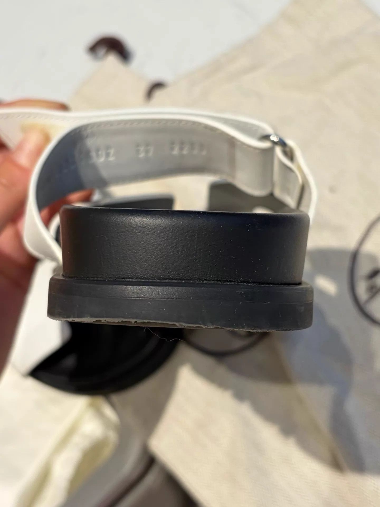 Hermes Hermes White Uncle Slides 98 New 37 w/ Dust Bag Size US 6.5 / IT 36.5 - 5 Thumbnail