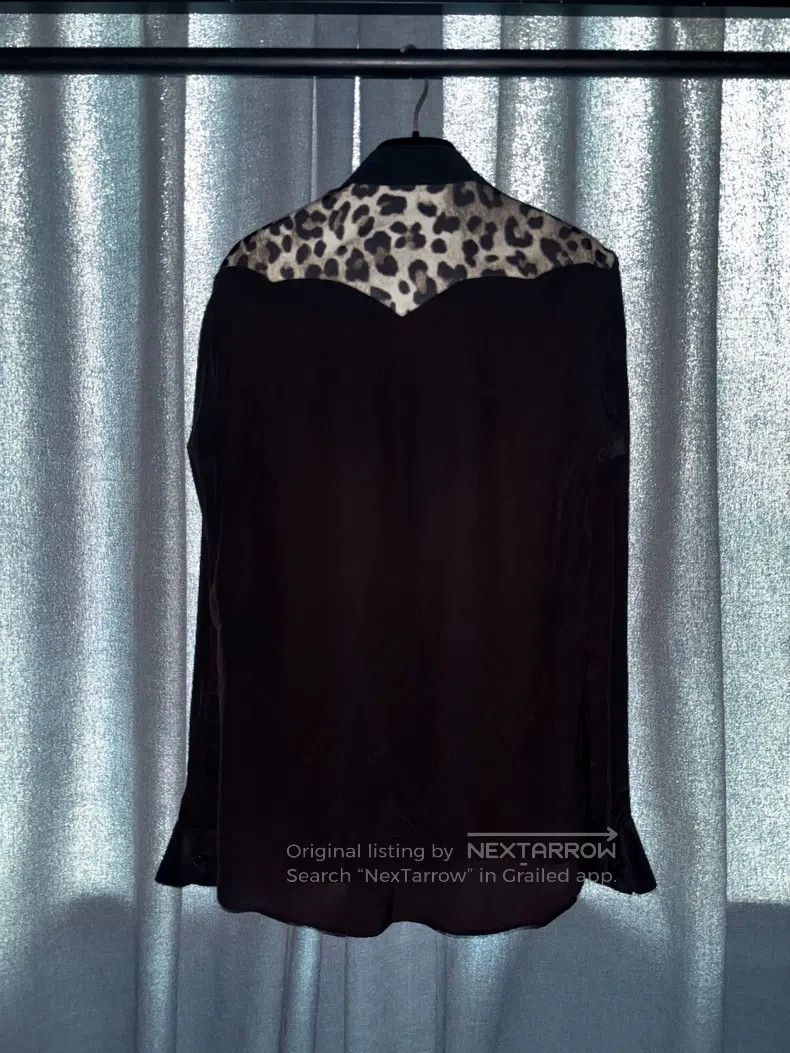Saint Laurent Paris Saint Laurent Paris Leopard Print Patchwork Shirt Size XS / US 0-2 / IT 36-38 - 2 Thumbnail