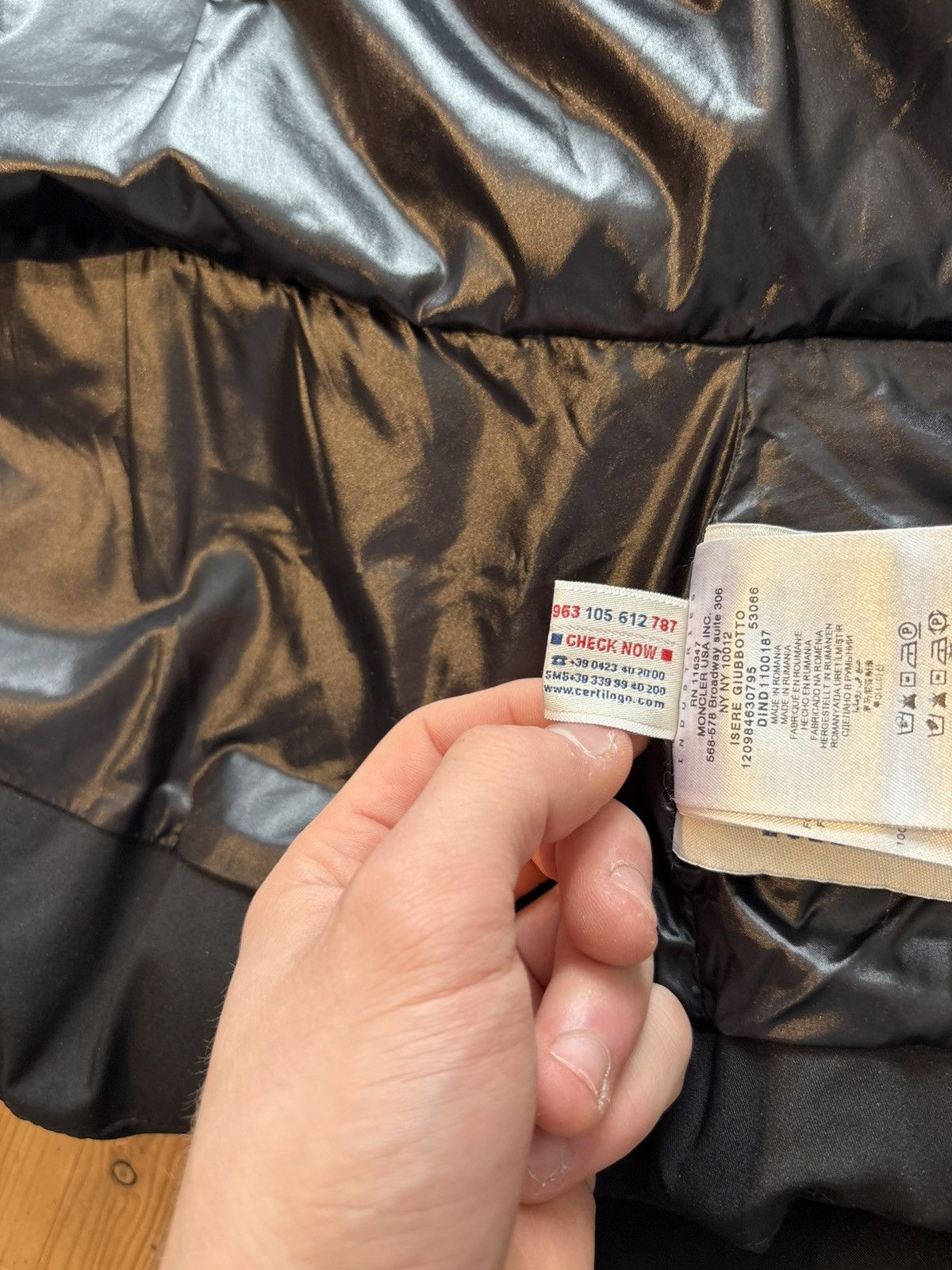 Moncler Moncler Grenoble Isere Jacket Size S / US 4 / IT 40 - 14 Thumbnail