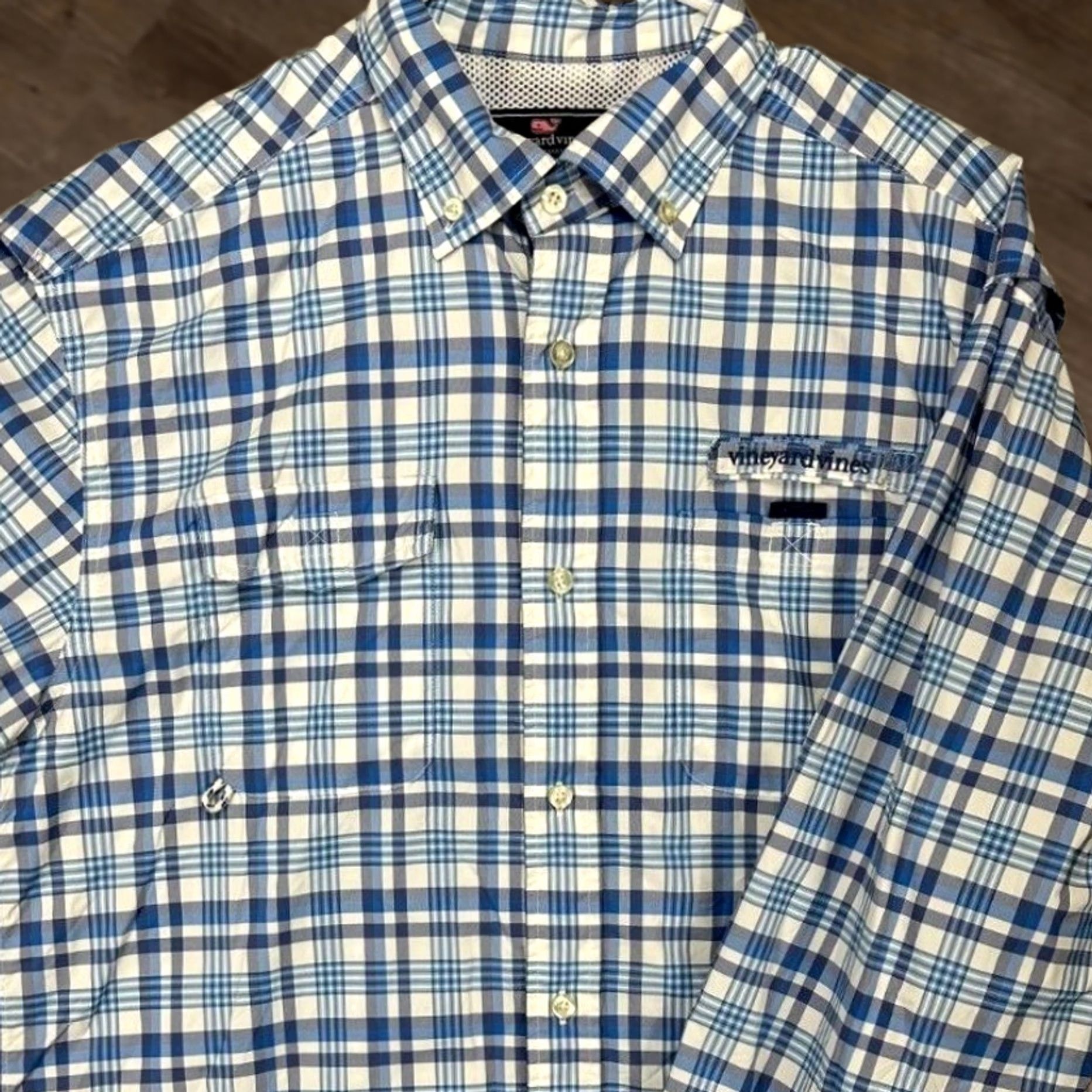 Vineyard Vines Vineyard Vines Harbor Shirt Mens Medium Blue Plaid Nylon Button-Up Short Sleeve Casual Outdoor Quick Dry Size US M / EU 48-50 / 2 - 1 Thumbnail