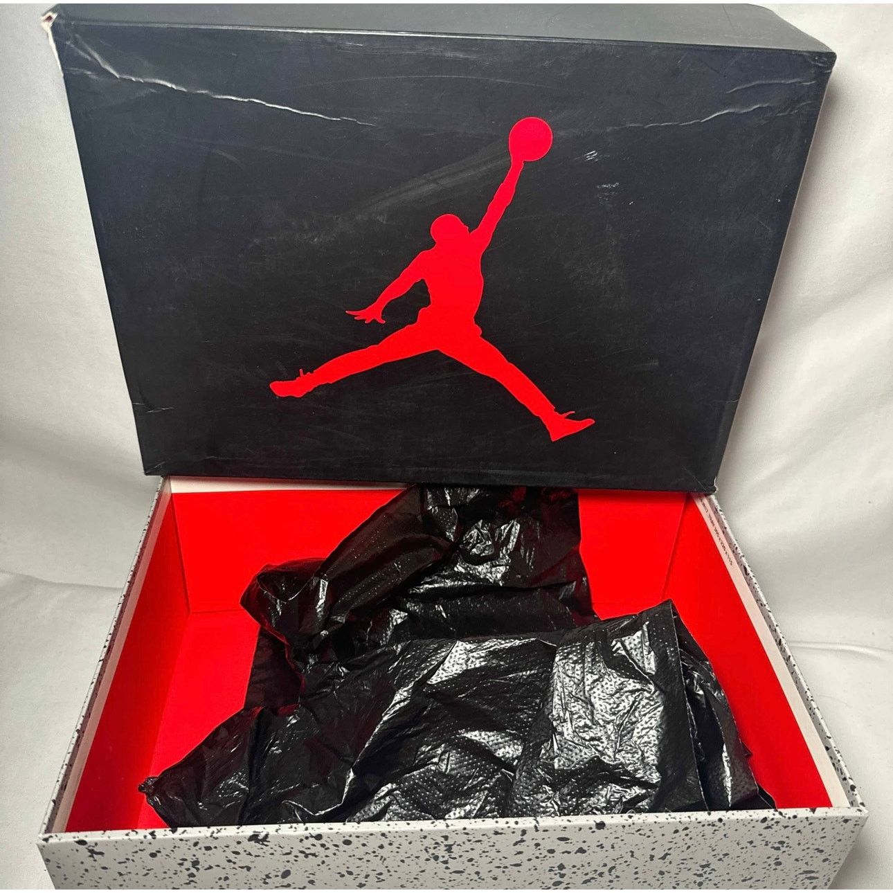 Jordan Brand × Nike Size 6 Nike Air Jordan 4 Retro GS Black Cat 2020 Men's Shoes Size US 6 / EU 39 - 10 Thumbnail