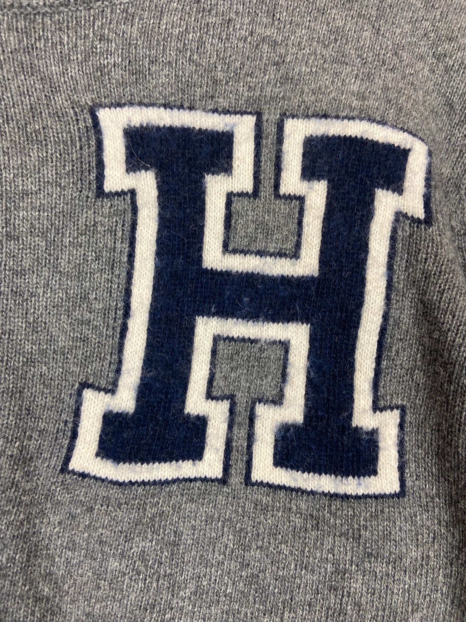 Tommy Hilfiger Tommy Hilfiger Grey Knit Sweater Big H Logo M Size US M / EU 48-50 / 2 - 3 Thumbnail