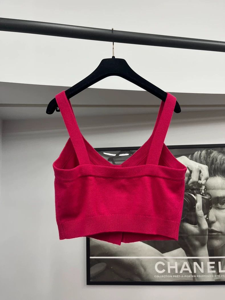 Chanel Chanel Red cashmere suspender top Size XS / US 0-2 / IT 36-38 - 3 Thumbnail