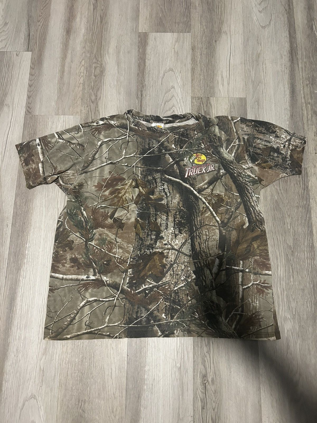 Vintage VINTAGE BASS PRO SHOP CAMO TEE SIZE XL Size US XL / EU 56 / 4 - 1 Thumbnail