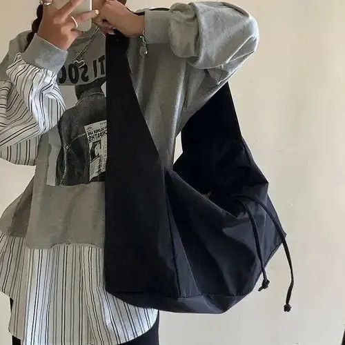 Japanese Brand × Vintage Oversized crossbody messenger sling bag y2k streetwear Size ONE SIZE - 2 Thumbnail