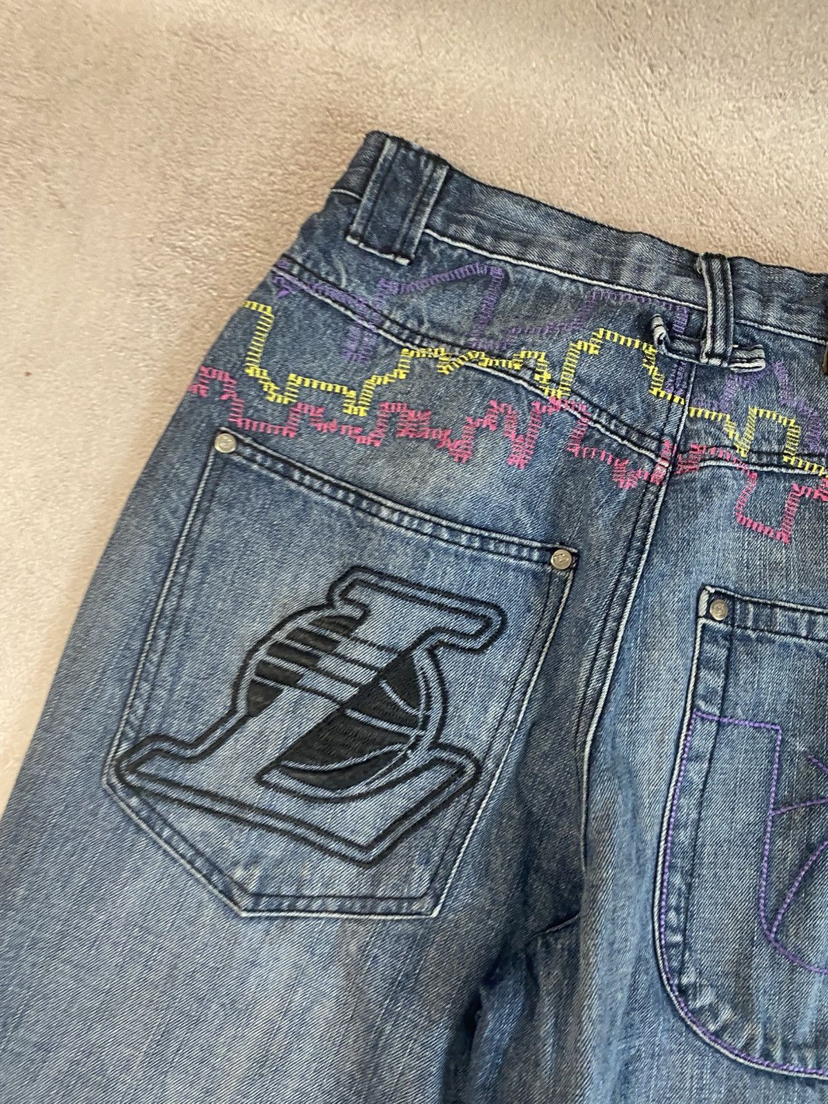 Japanese Brand × NBA × Vintage NBA UNK Lakers Baggy pants Tornado Mart style y2k jeans Size US 30 / EU 46 - 5 Thumbnail
