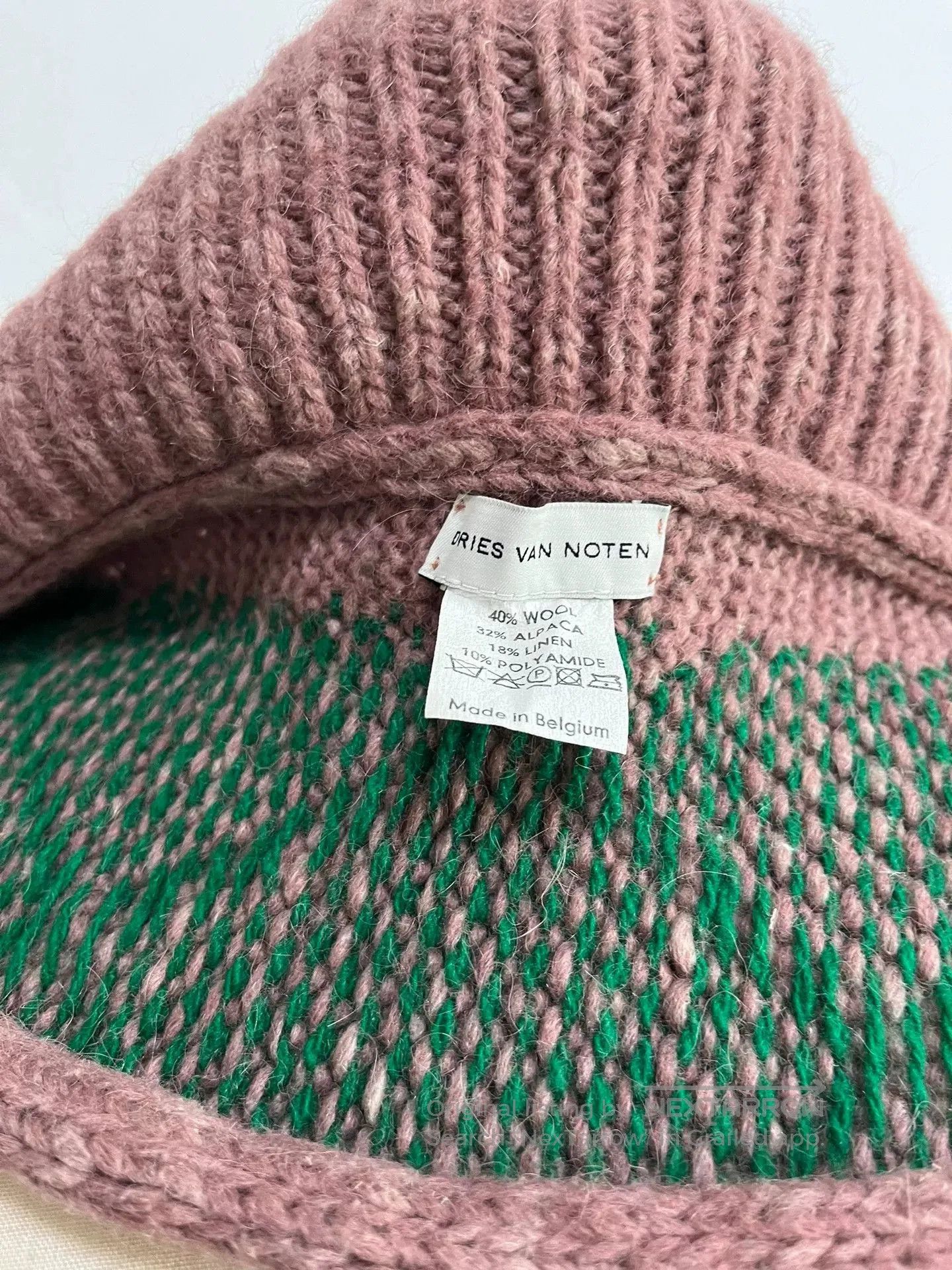 Dries Van Noten Dries Van Noten Pink Green Argyle Scarf. Size ONE SIZE - 6 Thumbnail