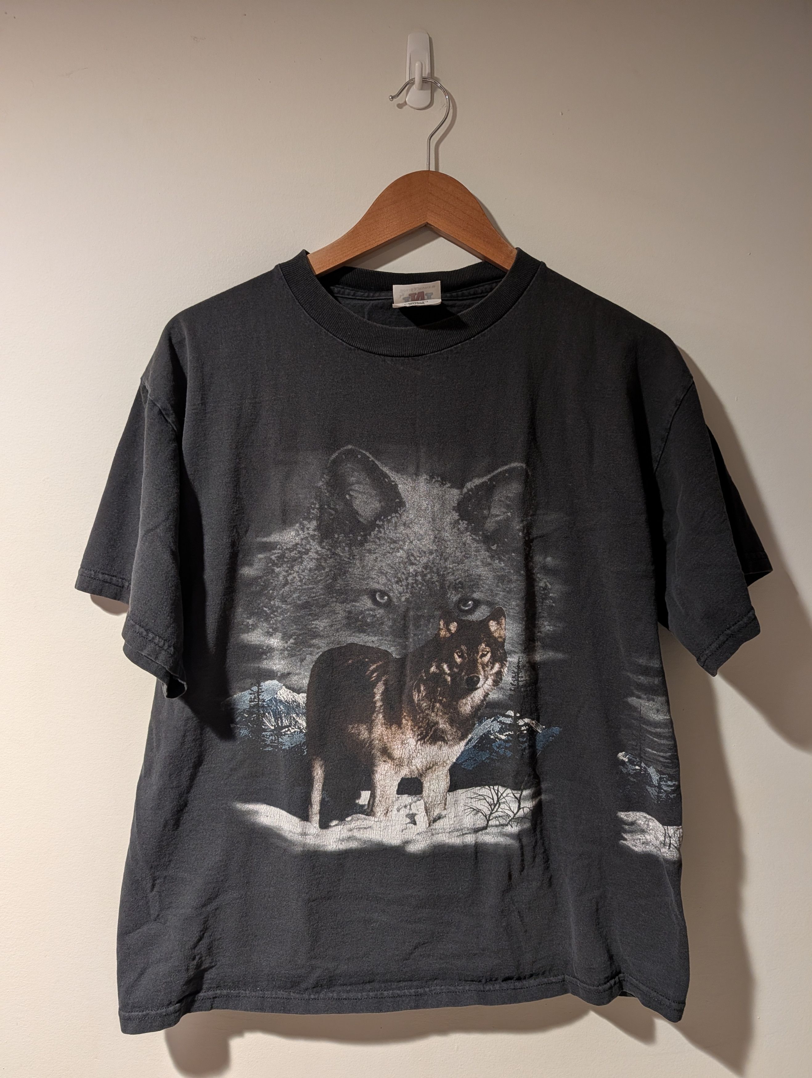Arts & Science Vintage 90s Wolf Nature Graphic T-Shirt TNT Double Sided Size US L / EU 52-54 / 3 - 1 Thumbnail