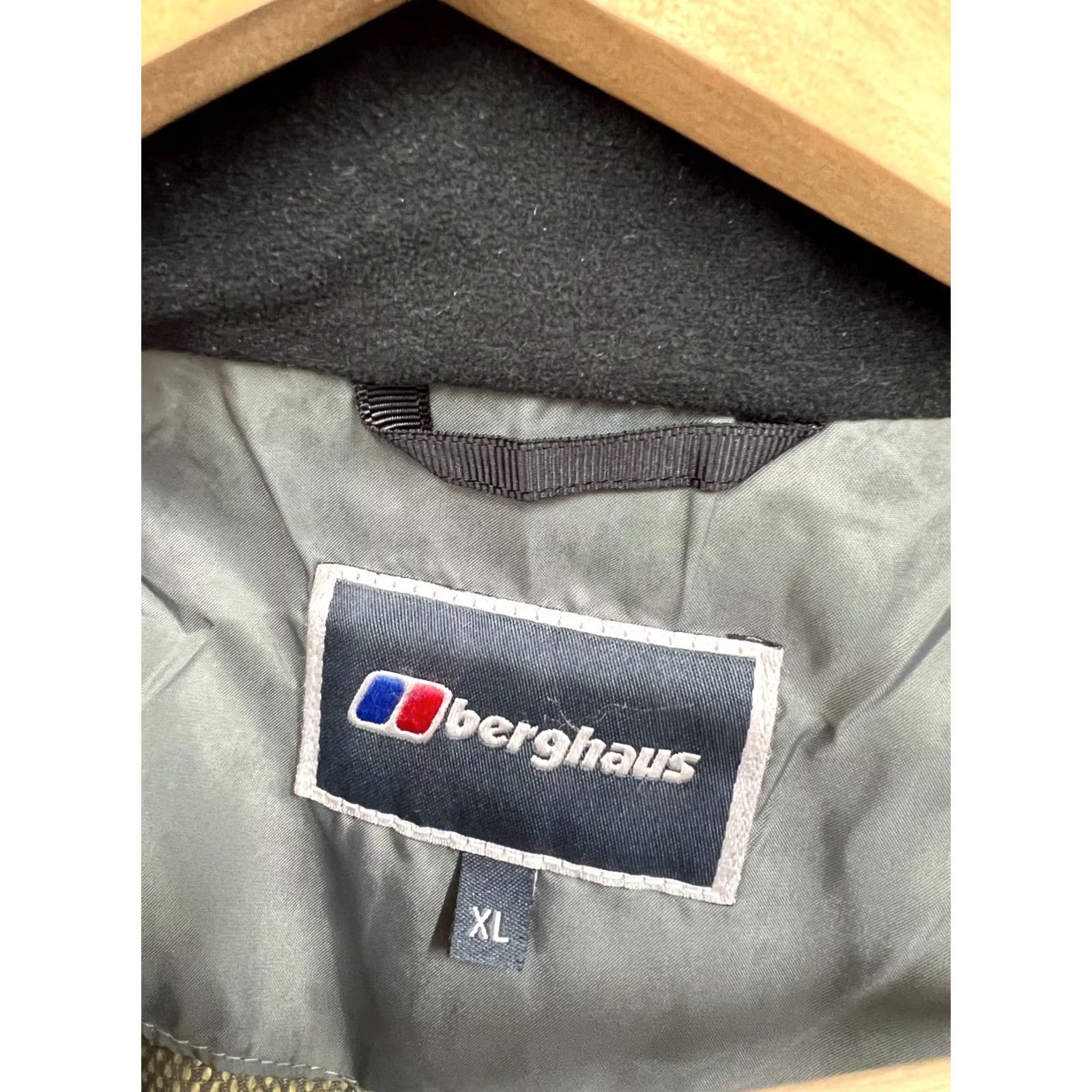 Berghaus Berghaus Jacket Men XL Gore-Tex Water Resistant Windbreaker Blue Size US XL / EU 56 / 4 - 5 Thumbnail