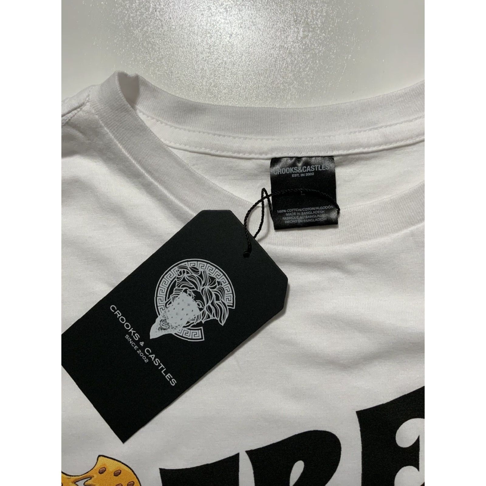 Crooks & Castles NWT Crooks & Castles Dr. Bombay Free Ya Mind Find Ya Flava White T-Shirt L Mens Size White Size US L / EU 52-54 / 3 - 5 Thumbnail