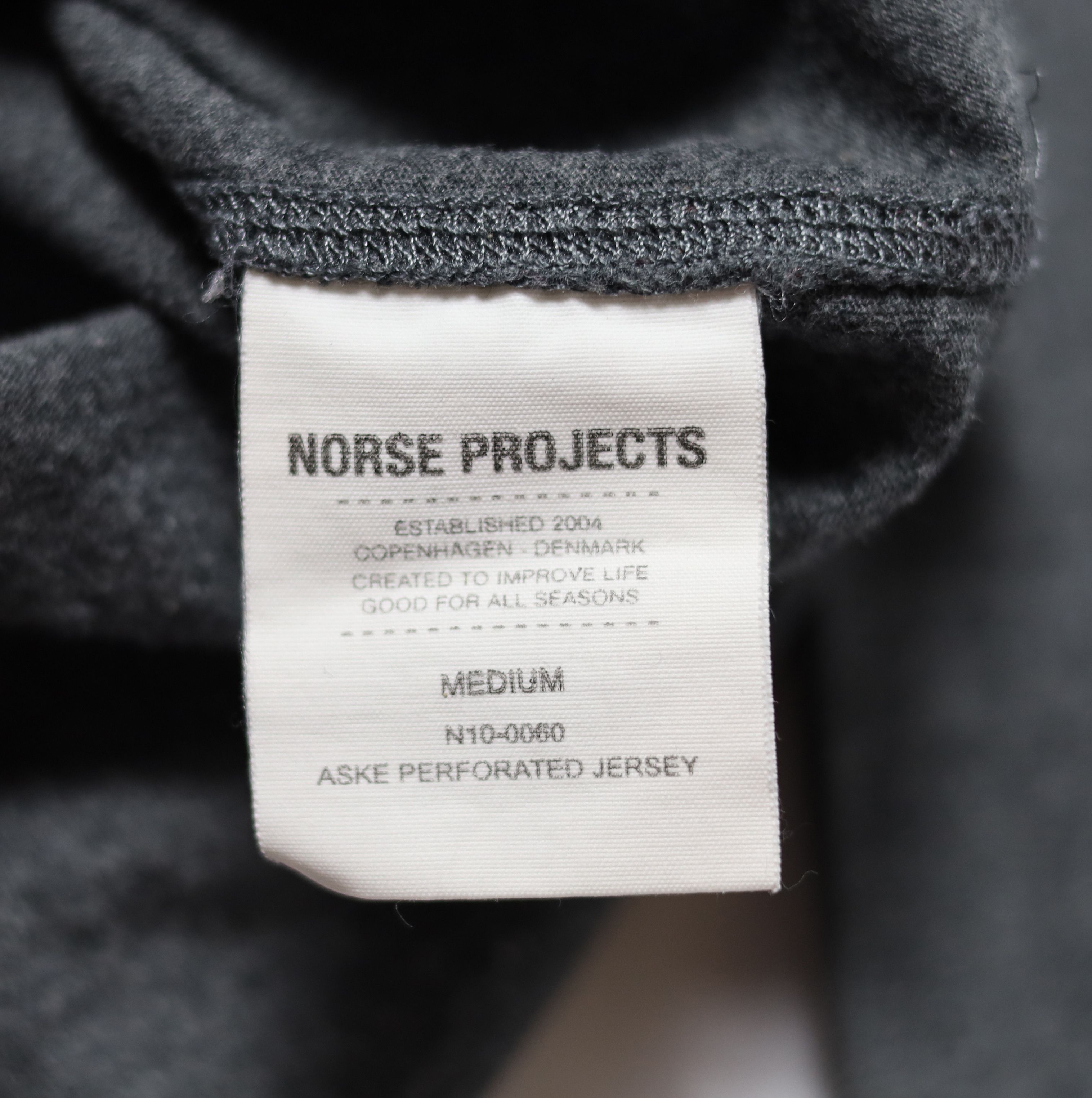 Norse Projects Norse Projects Aske Perforated Jersey Long Sleeve Size M Size US M / EU 48-50 / 2 - 6 Thumbnail