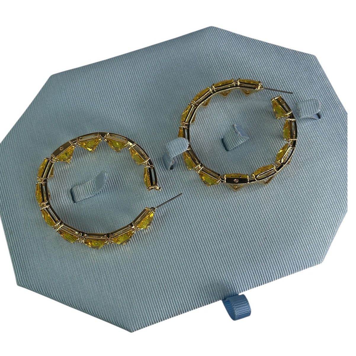 Swarovski Swarovski Millenia hoop earrings Yellow, Gold-tone plated Size ONE SIZE - 10 Thumbnail