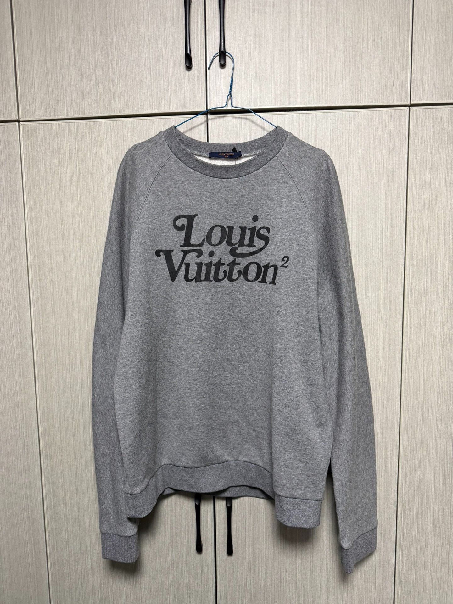 Louis Vuitton Louis Vuitton Collab Gray Hoodie l Men Size US L / EU 52-54 / 3 - 1 Thumbnail