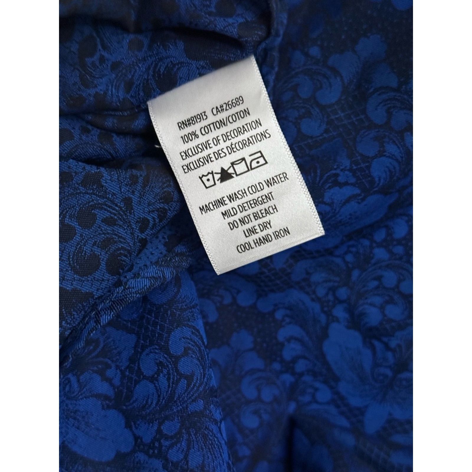 Robert Graham Robert Graham Bayview Cotton Button-Up Shirt in Navy Men S Size US S / EU 44-46 / 1 - 8 Thumbnail