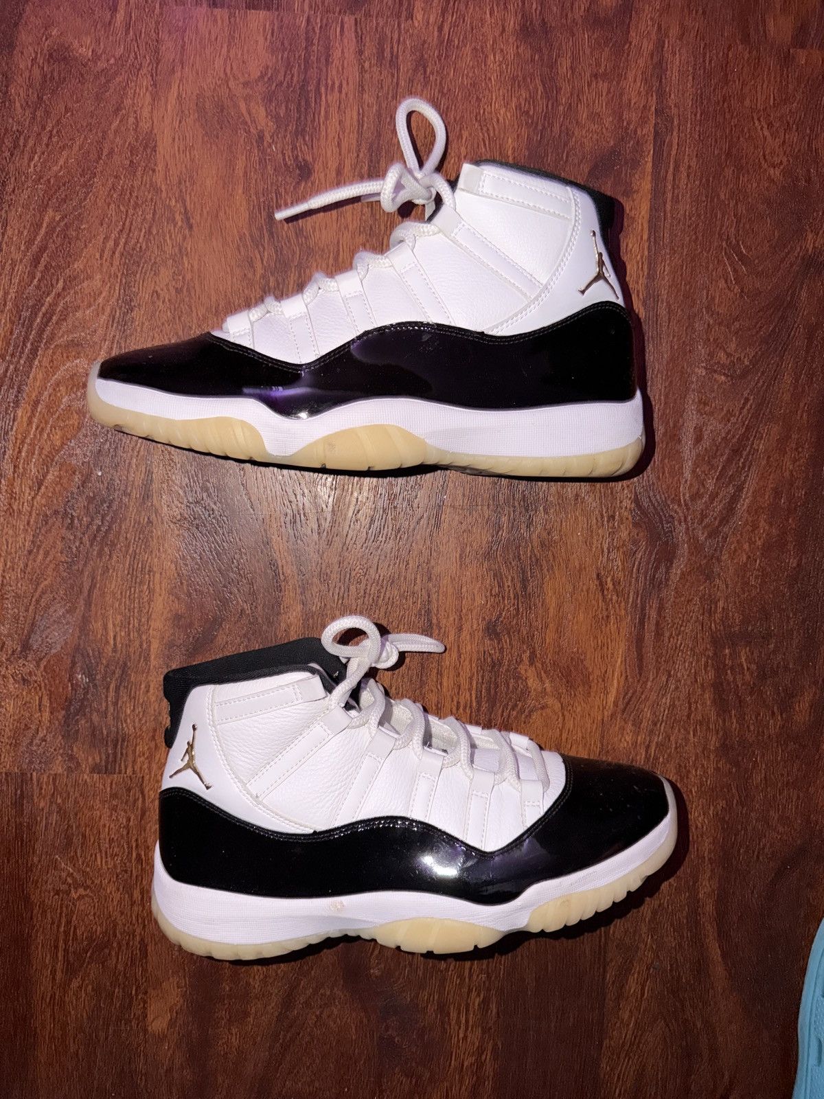 Jordan Brand gratitude jordan 11 retro Size US 10.5 / EU 43-44 - 4 Thumbnail