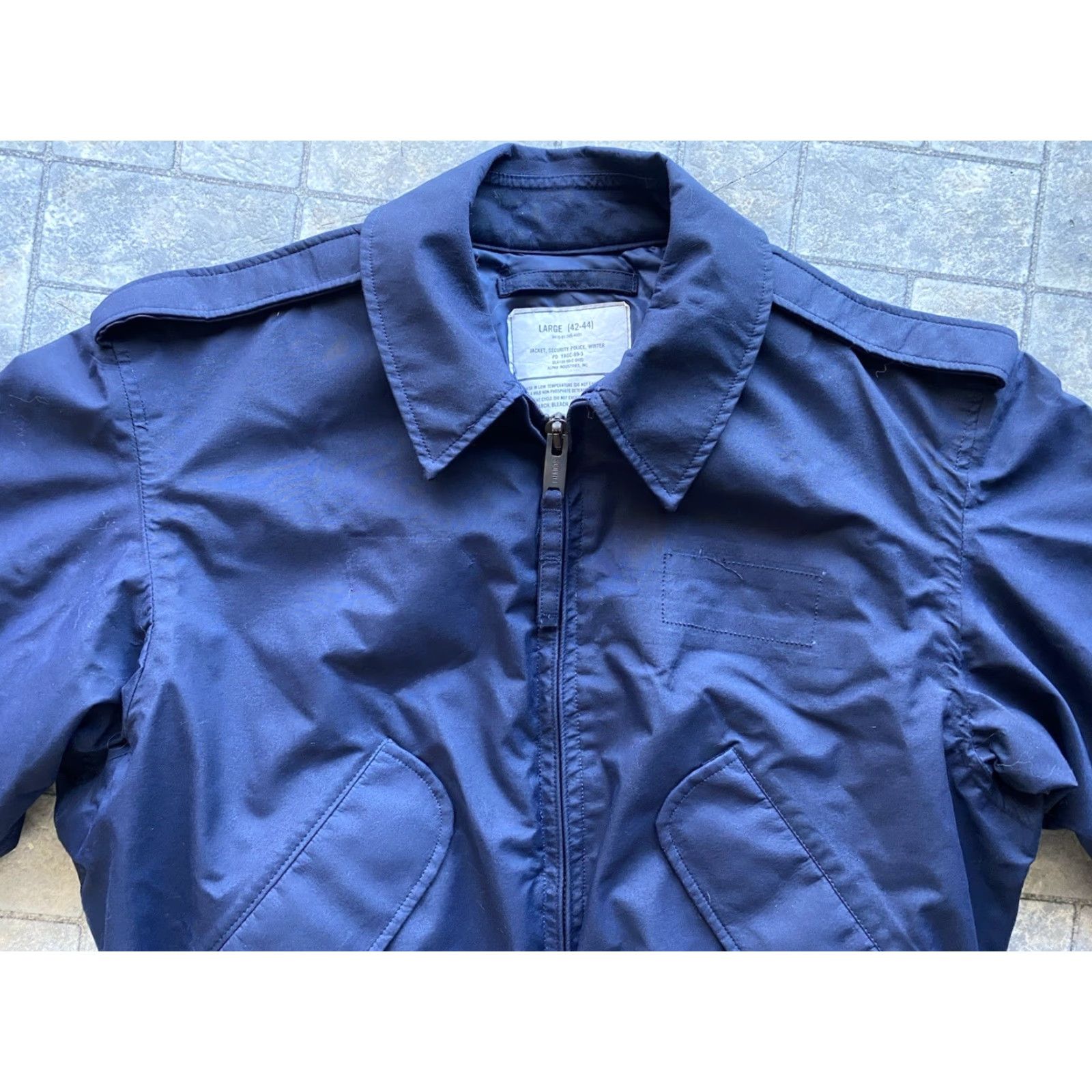 Vintage VINTAGE Alpha Industries Jacket (Security Police) Winter Blue Mens Large L Scovill YAGC-89-3 Size US L / EU 52-54 / 3 - 4 Thumbnail