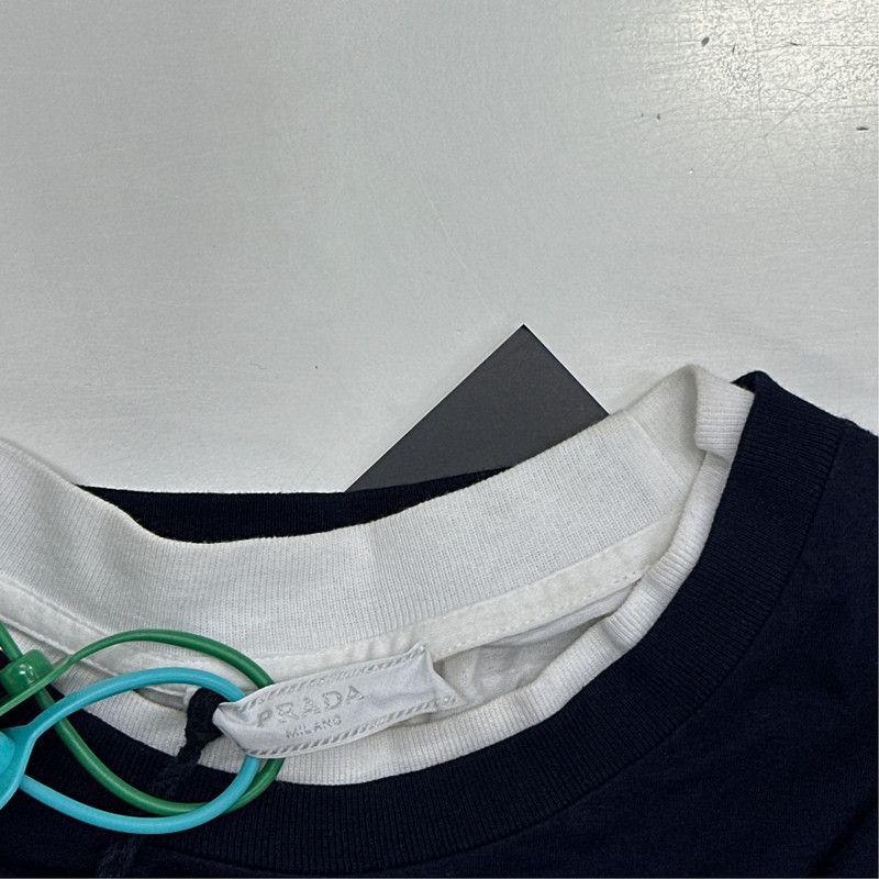 Prada Prada Logo Loose Fit TShirt for Men-2506 Size US XXL / EU 58 / 5 - 5 Thumbnail