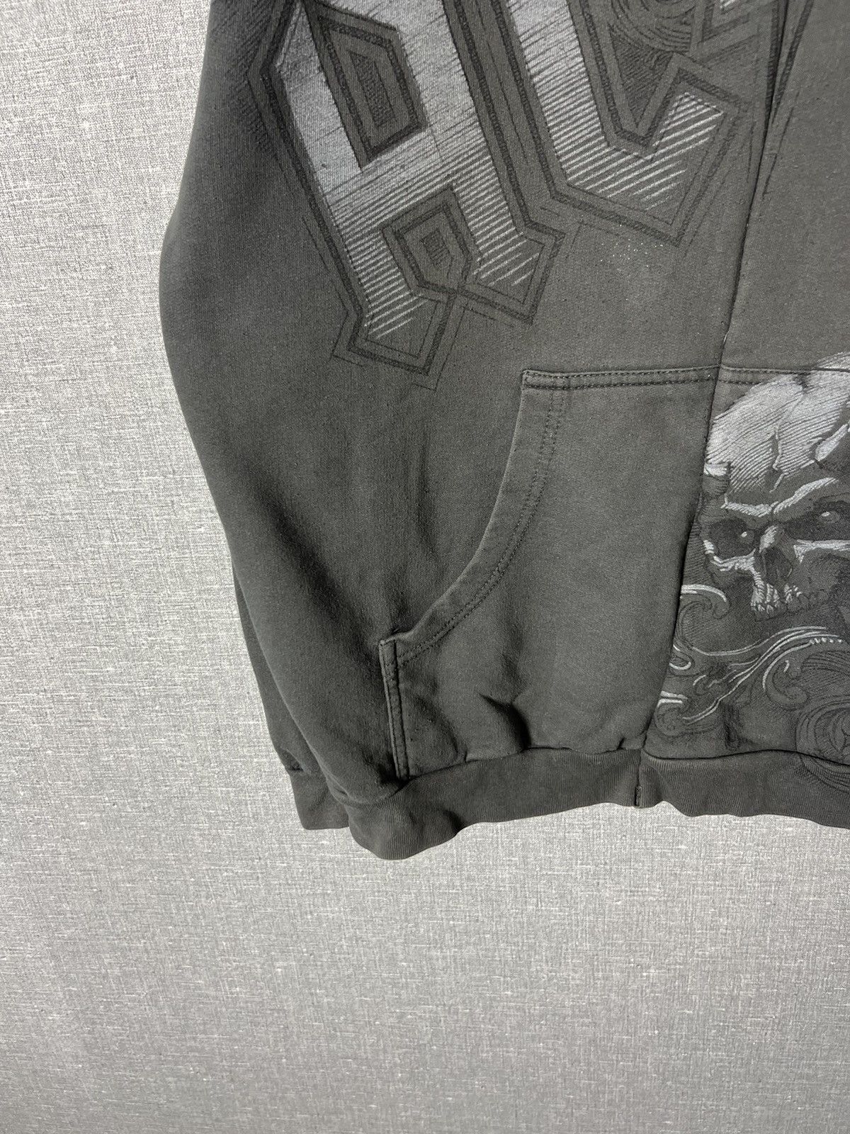 Liquid Blue Vintage ACDC Liquid Blue Skulls Logo Hoodie All Over Printed Size US XL / EU 56 / 4 - 4 Thumbnail