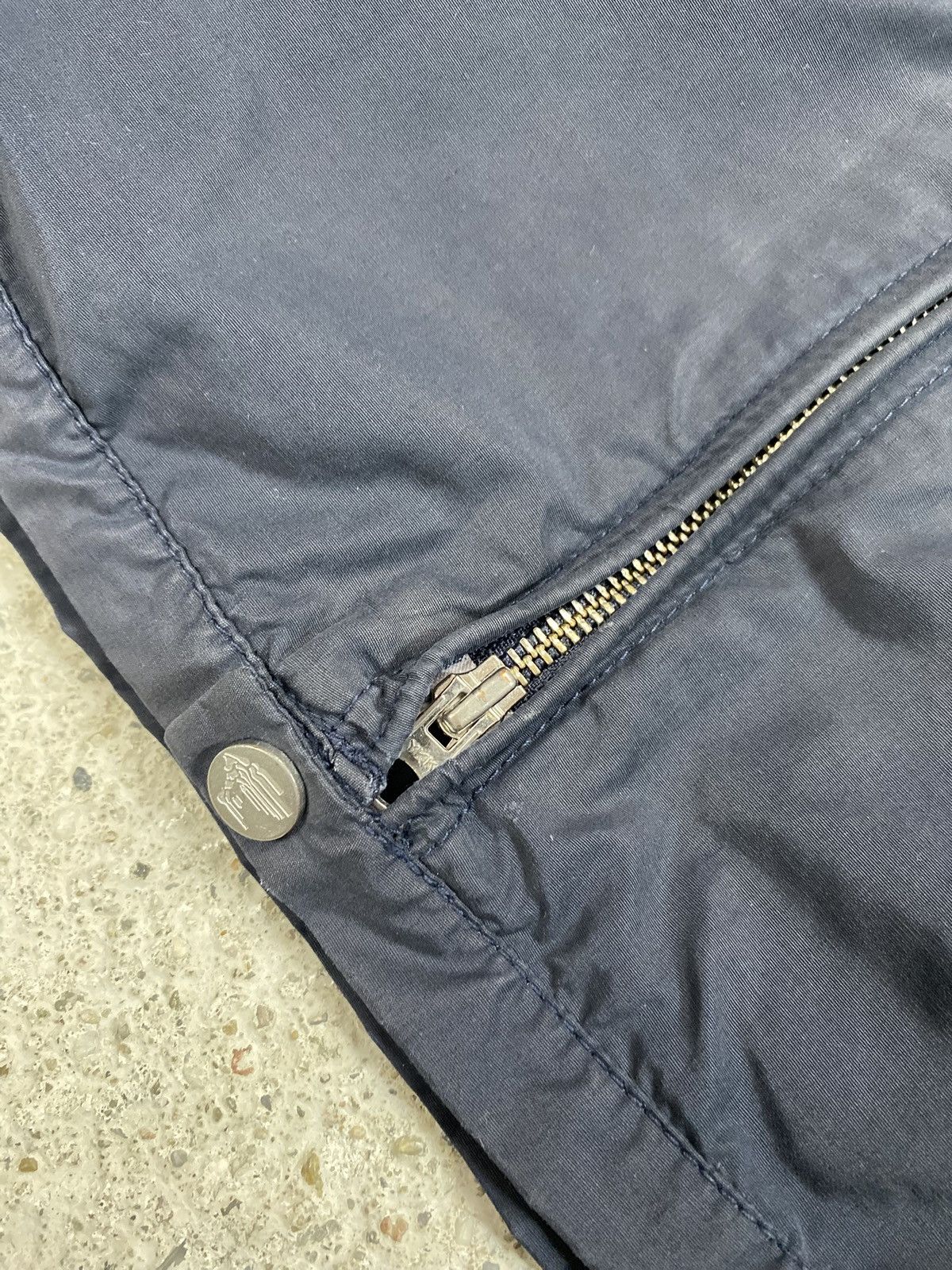 Versace Vintage versace sport windbreaker bomber jacket navy Size US L / EU 52-54 / 3 - 16 Thumbnail