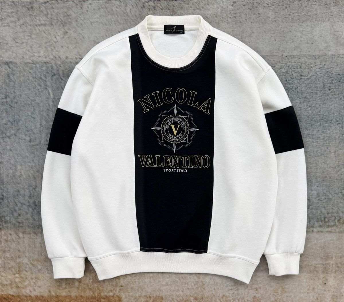 Valentino VTG Nicola Valentino Embroidered Logo Colorblock Crewneck Size US L / EU 52-54 / 3 - 3 Thumbnail