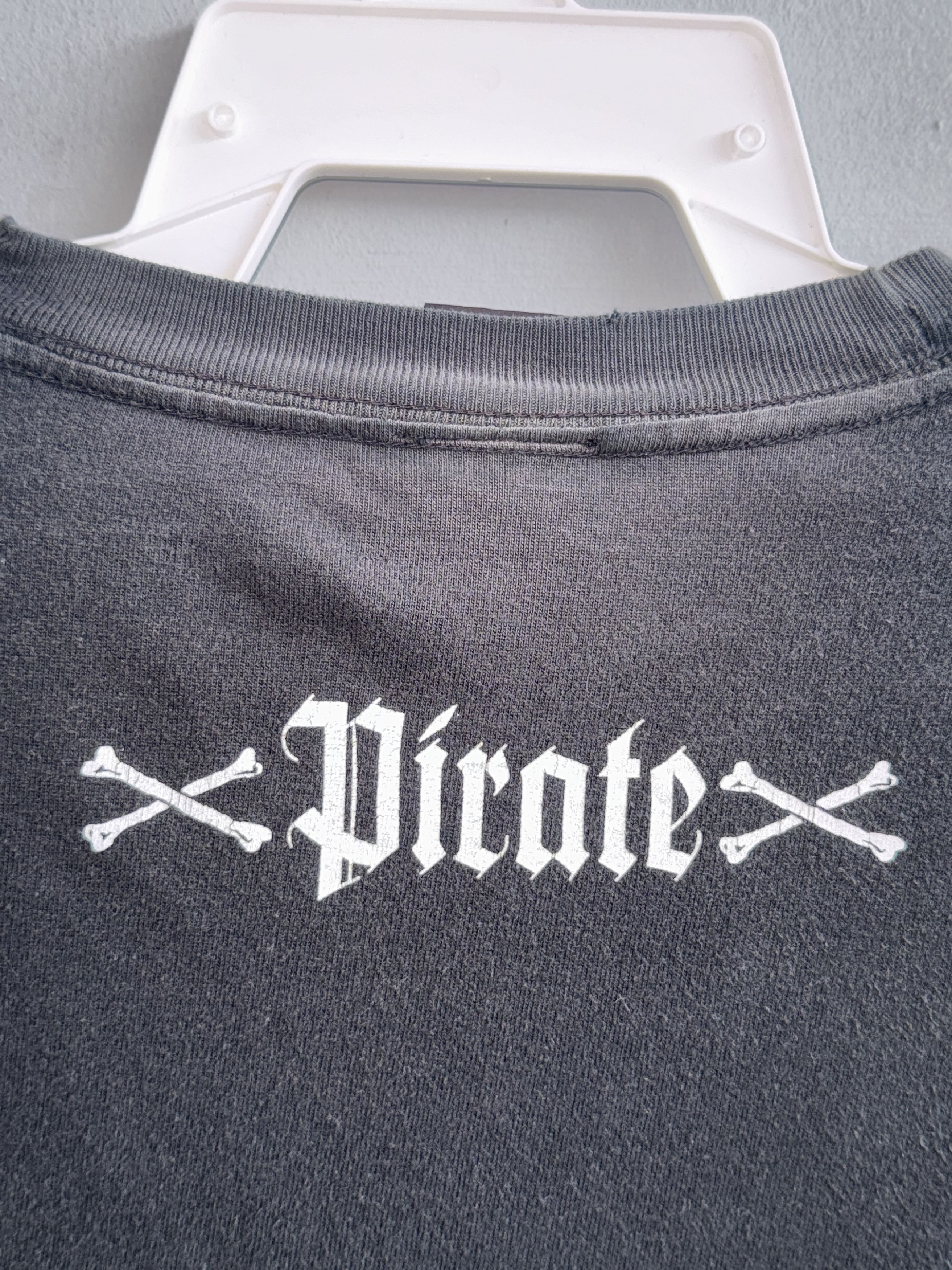 Other Crossbone Pirate T-Shirt Size US L / EU 52-54 / 3 - 6 Thumbnail