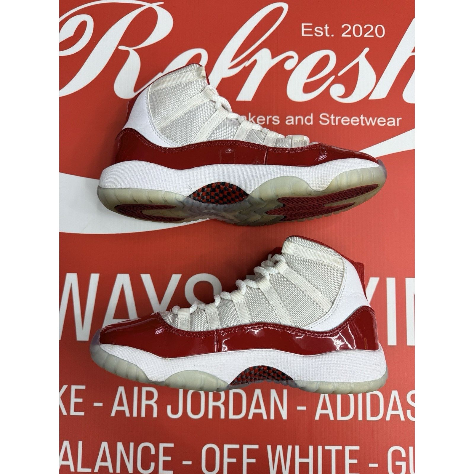 Jordan Brand Air Jordan 11 Cherry (2022) (GS) Size 5.5Y (378038-116) Size US 5.5 / EU 38 - 3 Thumbnail