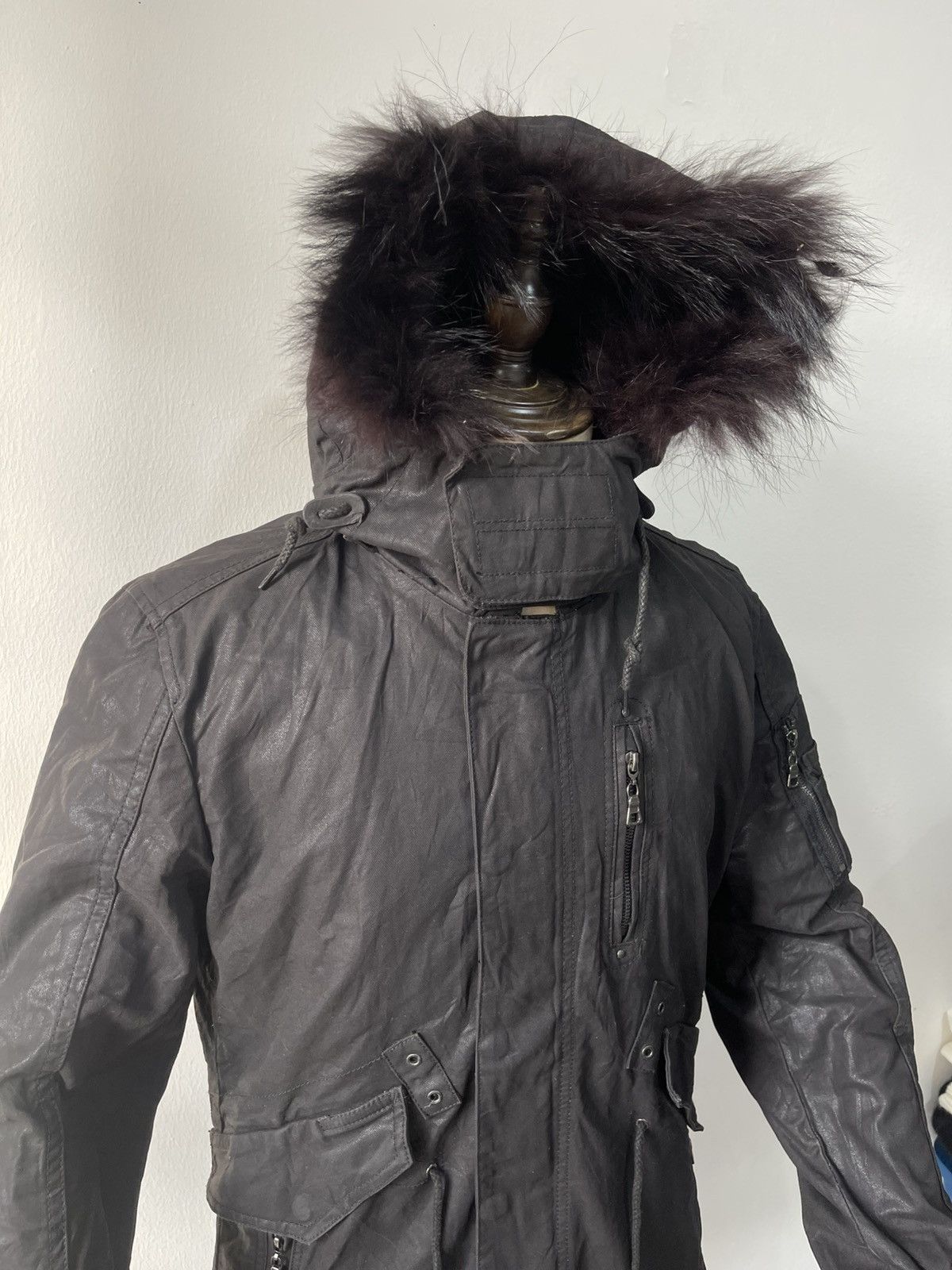 Le Grande Bleu (L.G.B.) RARE 2000s LGB Tornado Mart Fur Wax Parka Armor Style C1 Size US L / EU 52-54 / 3 - 10 Thumbnail