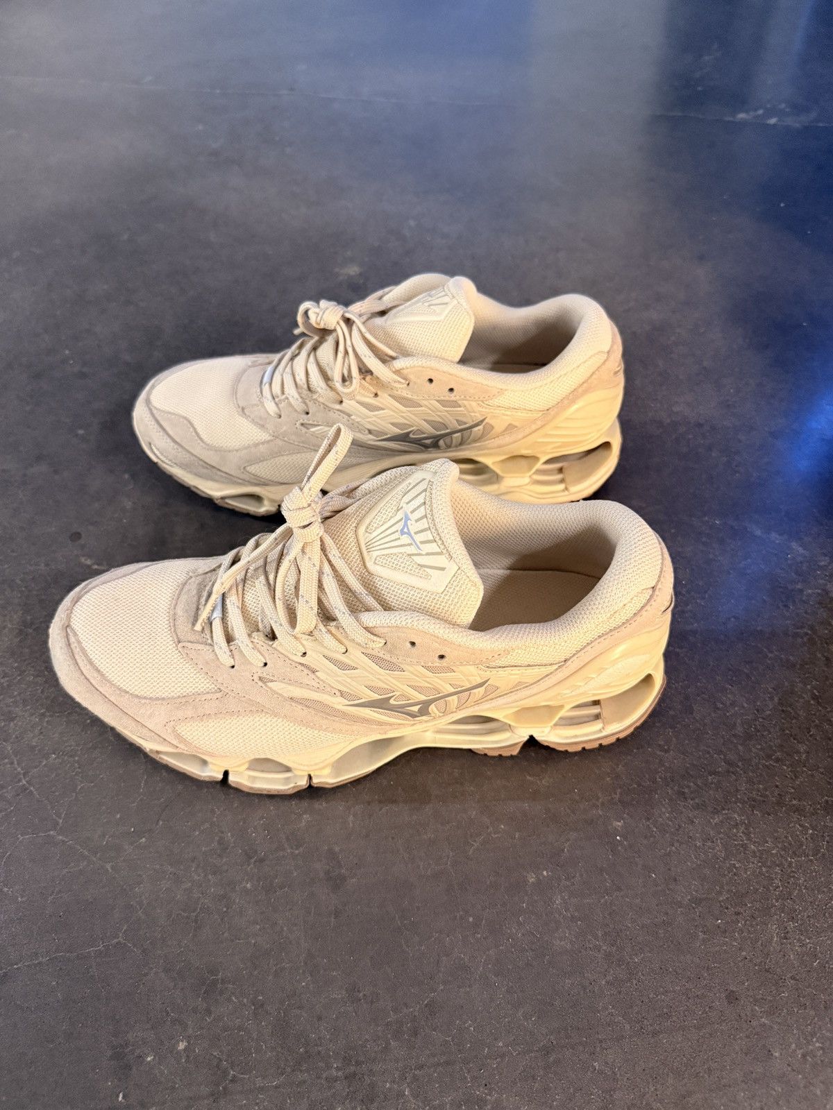 Mizuno Mizuno Wave Prophecy LS Sneaker Size US 10.5 / EU 43-44 - 1 Thumbnail