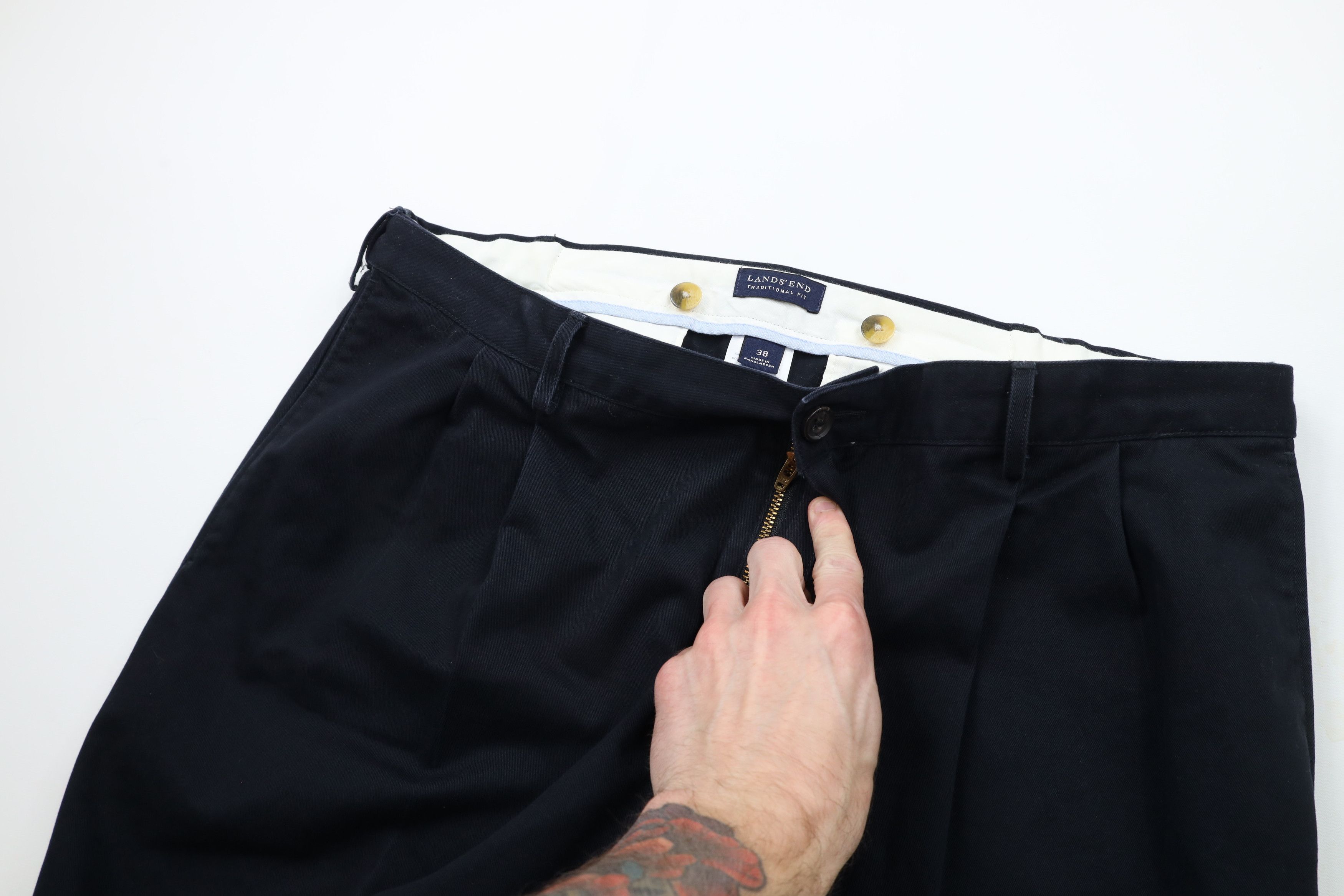 Lands' End × Vintage Vintage Lands End Cuffed Wide Leg Chino Pants Navy Blue Size US 38 / EU 54 - 6 Thumbnail