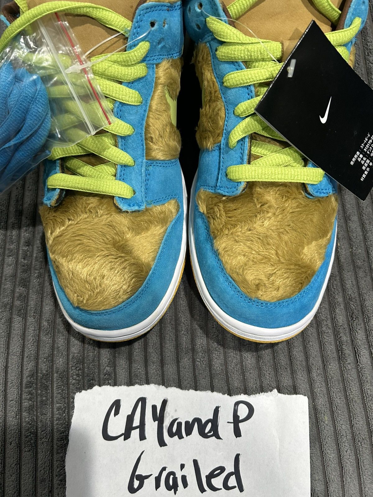 Vintage NIKE SB BABY BEAR Size US 11 / EU 44 - 6 Thumbnail