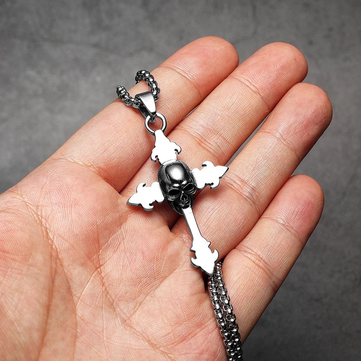 Other Skull Cross Pendant Accessories Necklace Gifts Size ONE SIZE - 1 Thumbnail