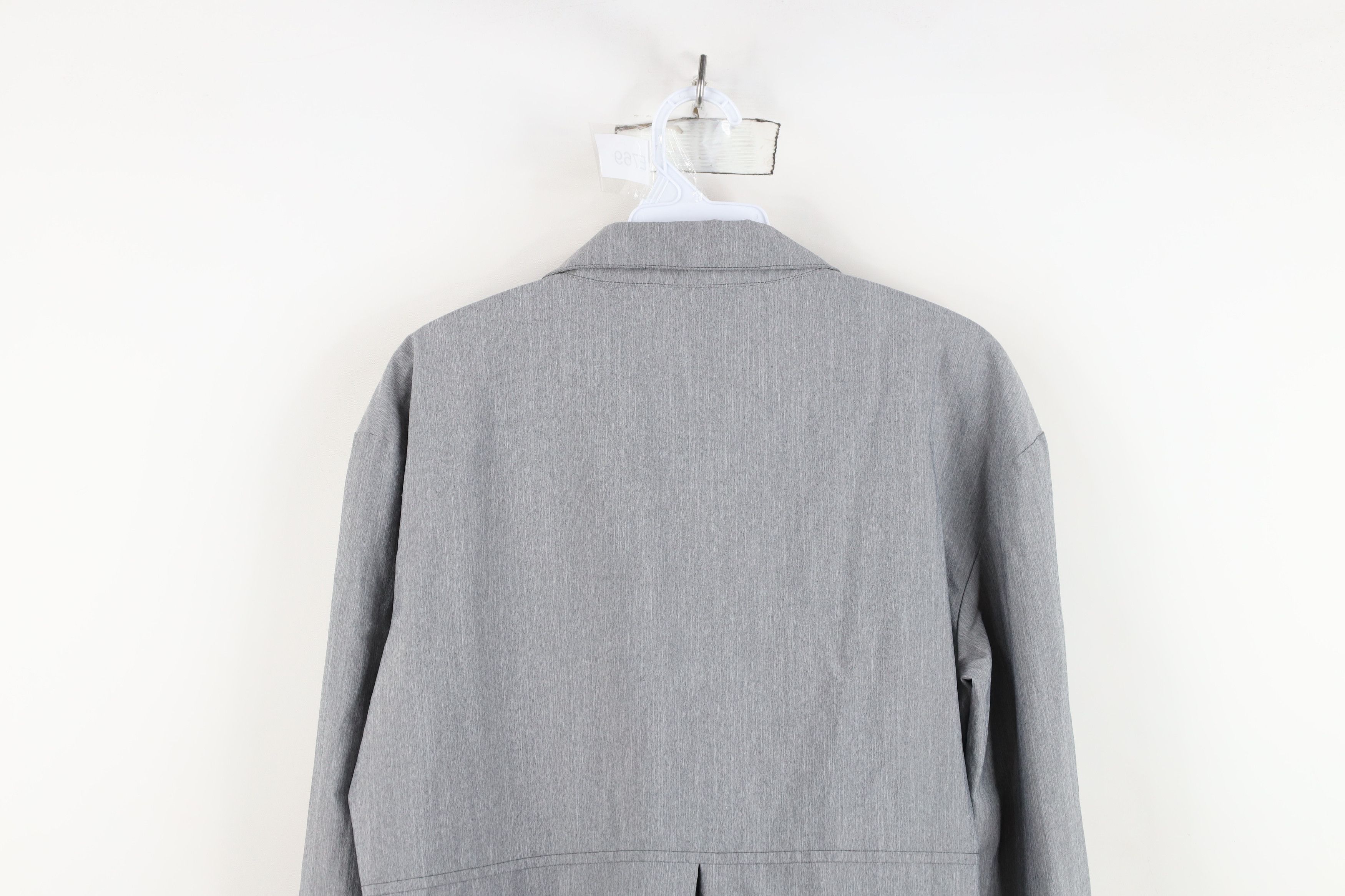 The North Face The North Face Spell Out Chambray Collared Button Shirt Gray Size M / US 6-8 / IT 42-44 - 14 Thumbnail
