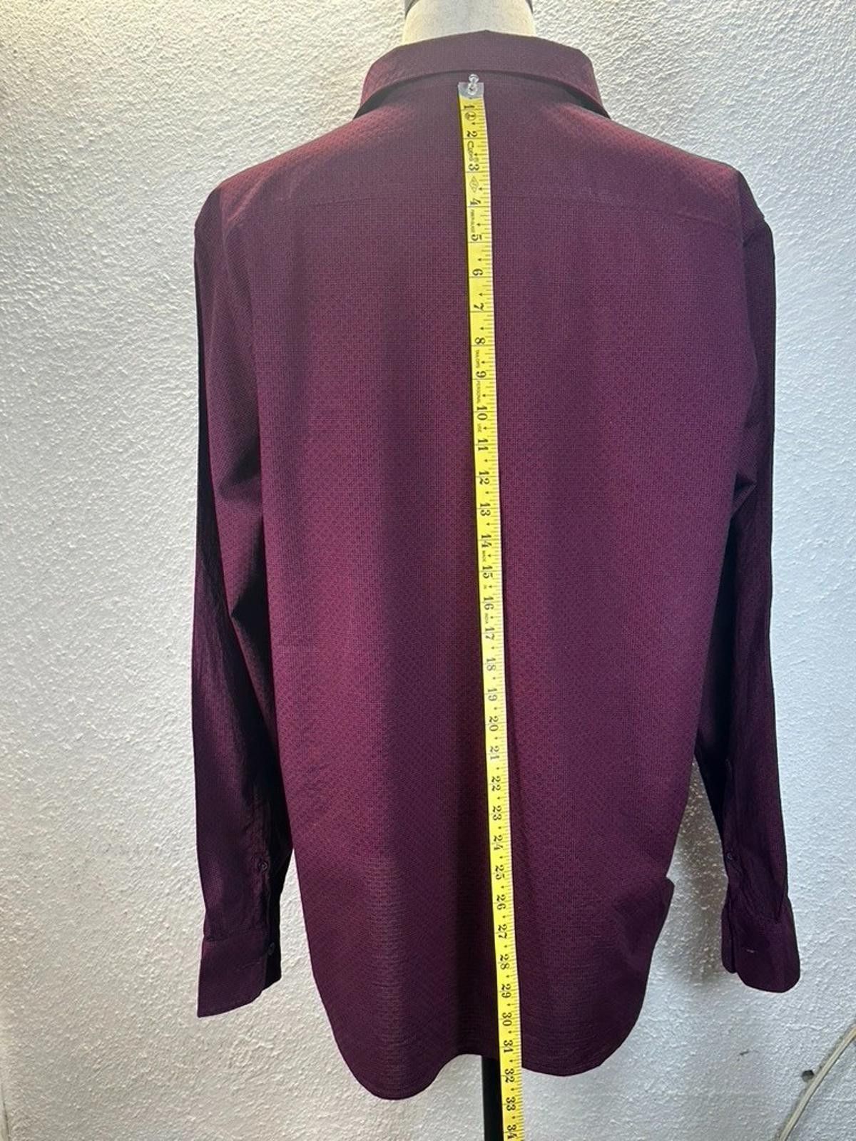 Liz Claiborne Claiborne Men's Purple XL Slim Fit Stretch Dress Shirt Size 44R - 5 Thumbnail