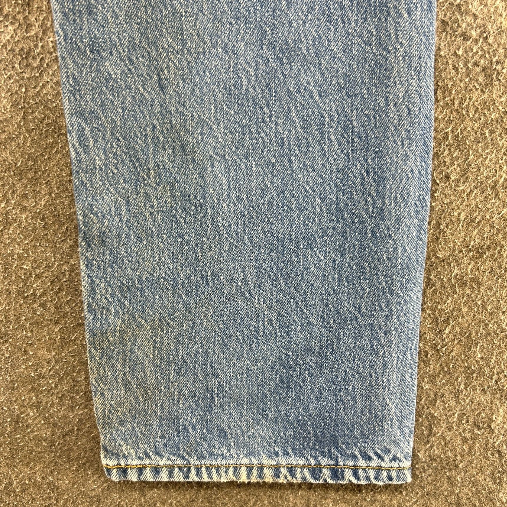 Levi's VINTAGE Levi's 501 Jeans Mens 32x32 Blue Distressed Regular Fit Straight Levi's 500 Series Denim Cotton Blend Inseam 32 Men LA Size US 32 / EU 48 - 5 Thumbnail