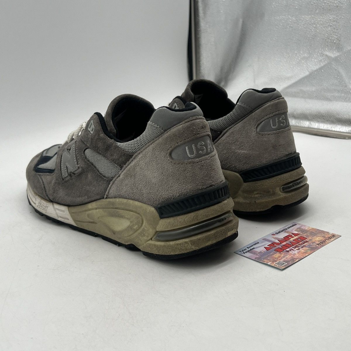 New Balance Madness x 990v2 grey Size US 12 / EU 45 - 4 Thumbnail